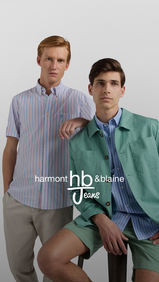 Immagine di collezione fw25 con copy che comunica i saldi pubblici