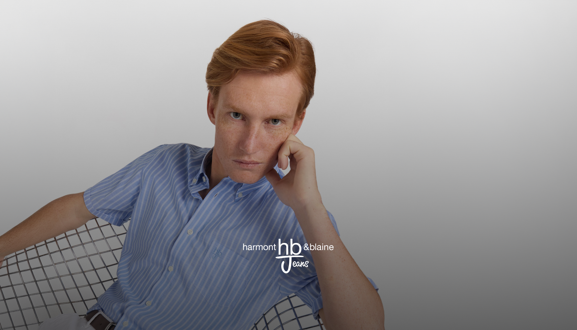 Immagine di collezione fw25 con copy che comunica i saldi pubblici