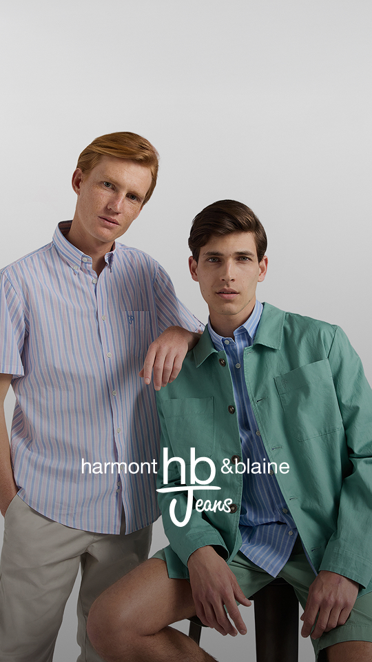 Immagine di collezione fw25 con copy che comunica i saldi pubblici