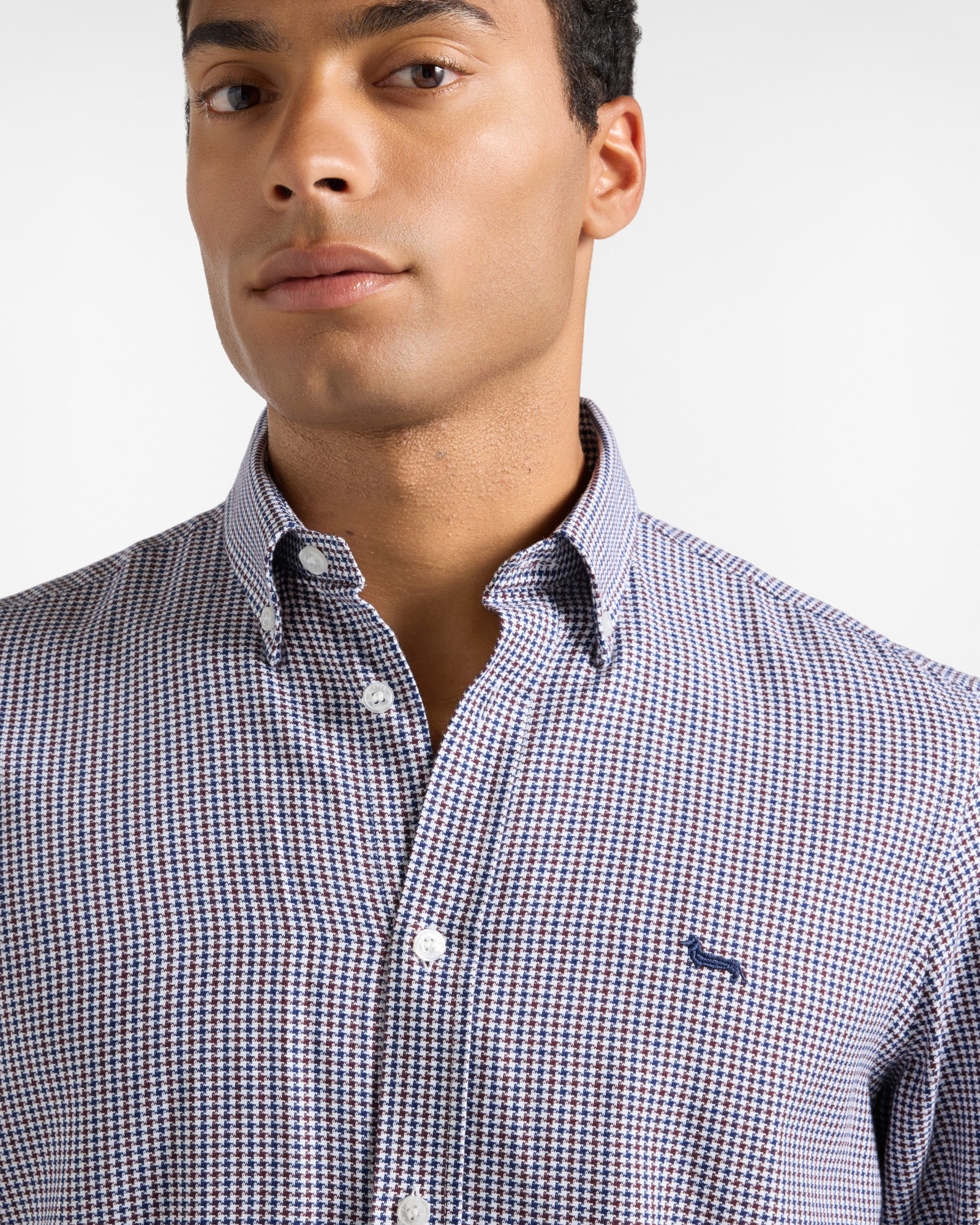 Men's regular-fit textured houndstooth shirt, DARK PURPLE, large image number 1