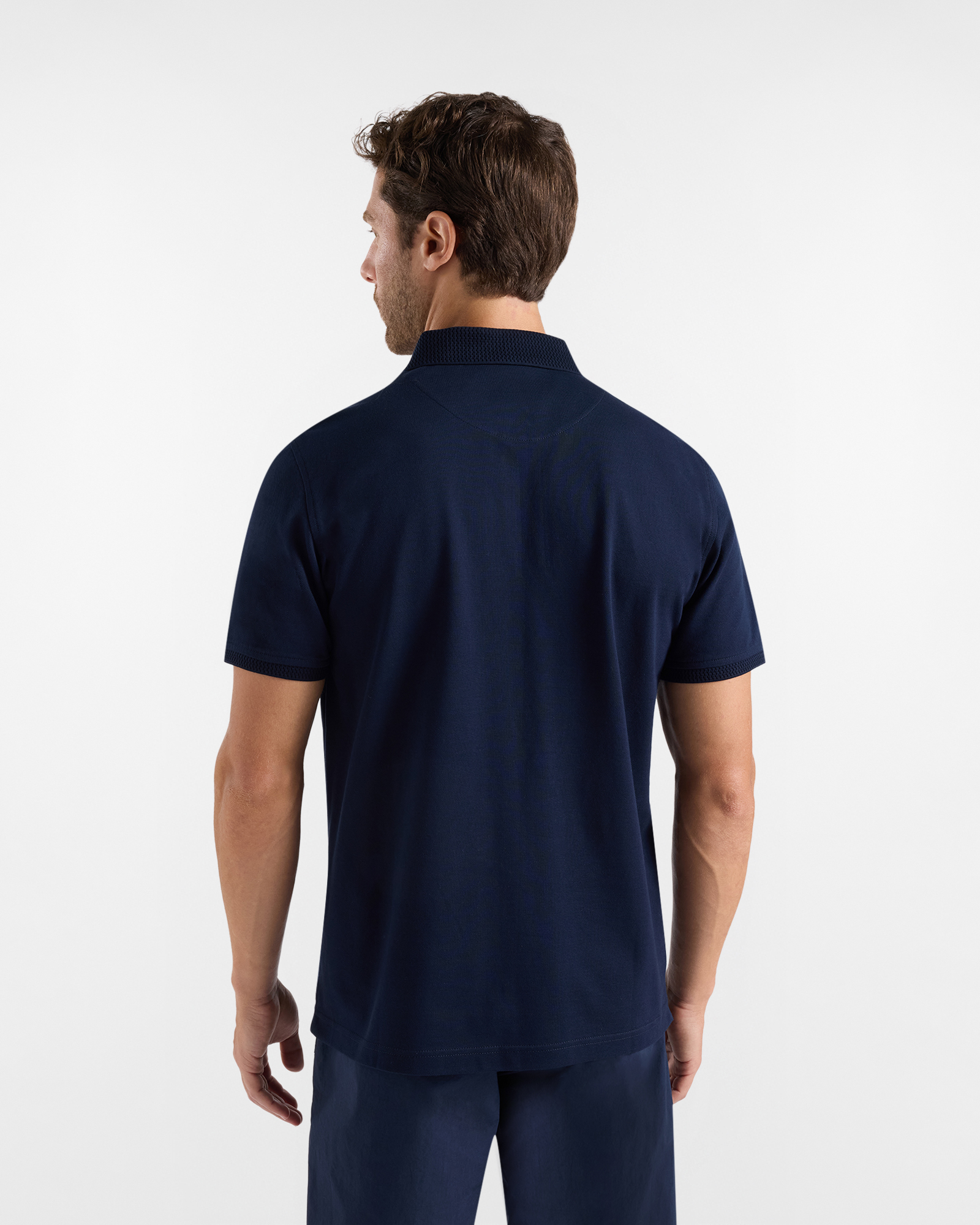 Zip-up polo shirt with 3D collar