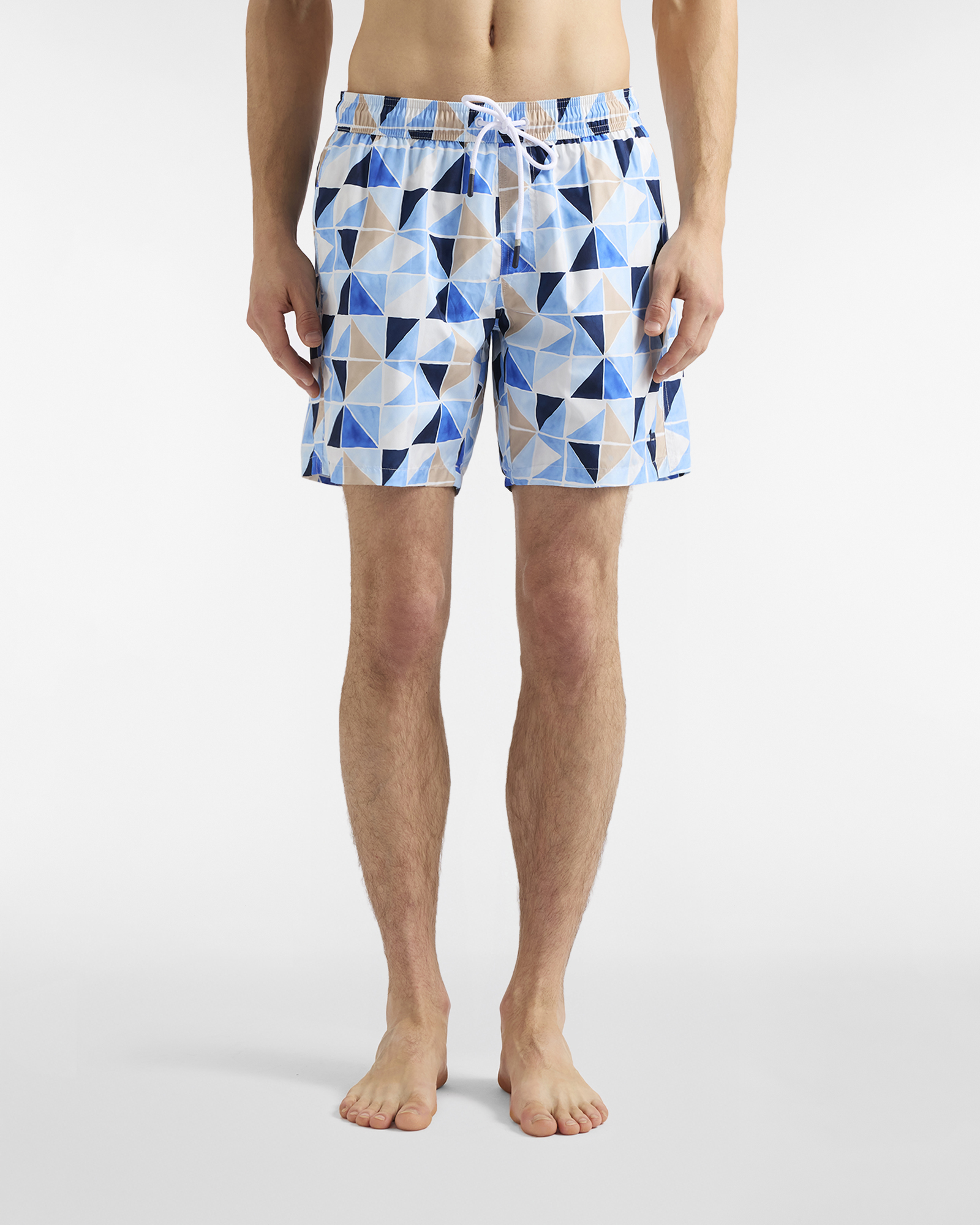 Men&rsquo;s swim shorts with majolica print