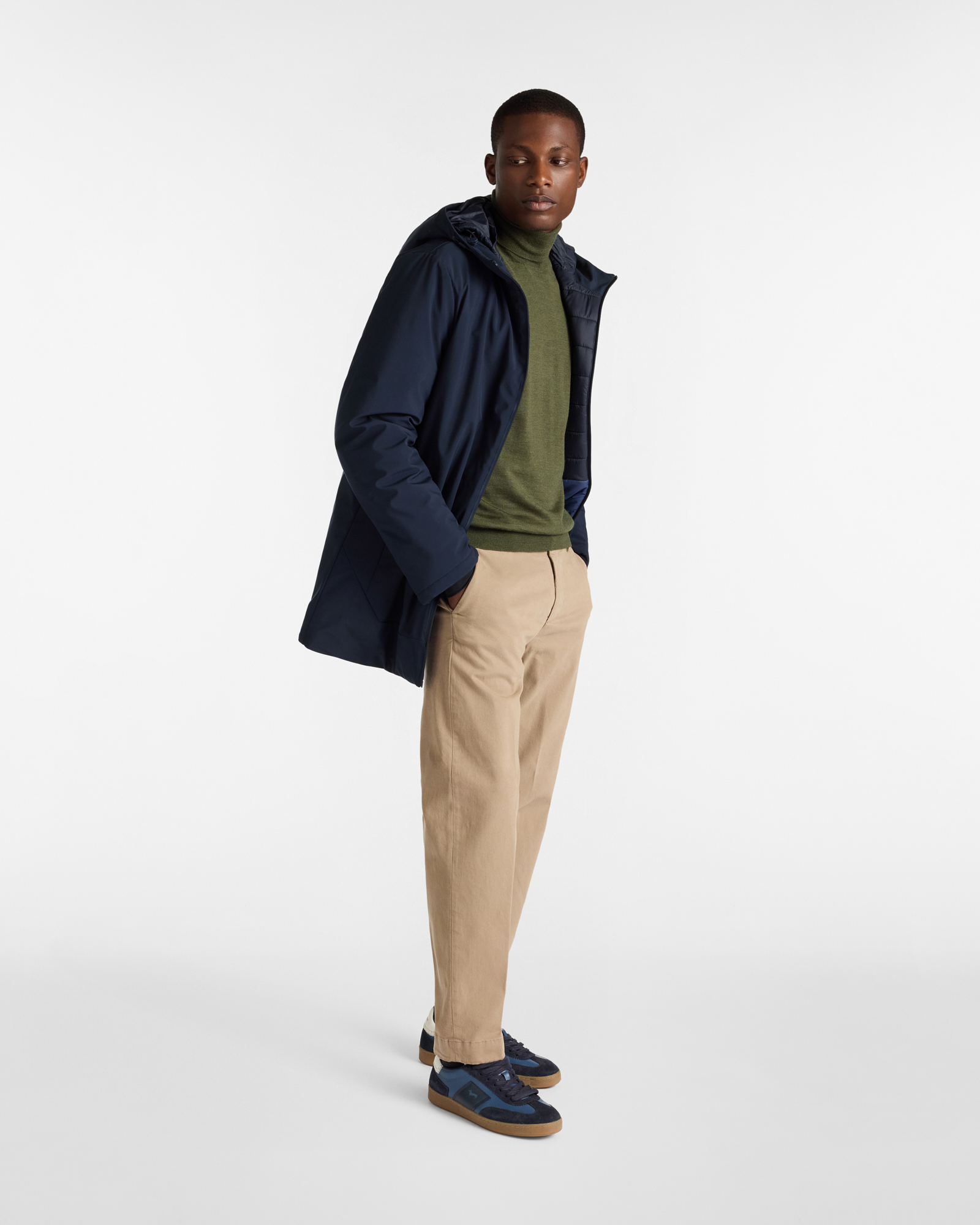 Merino Wool Turtleneck, Olive Green, large image number 3