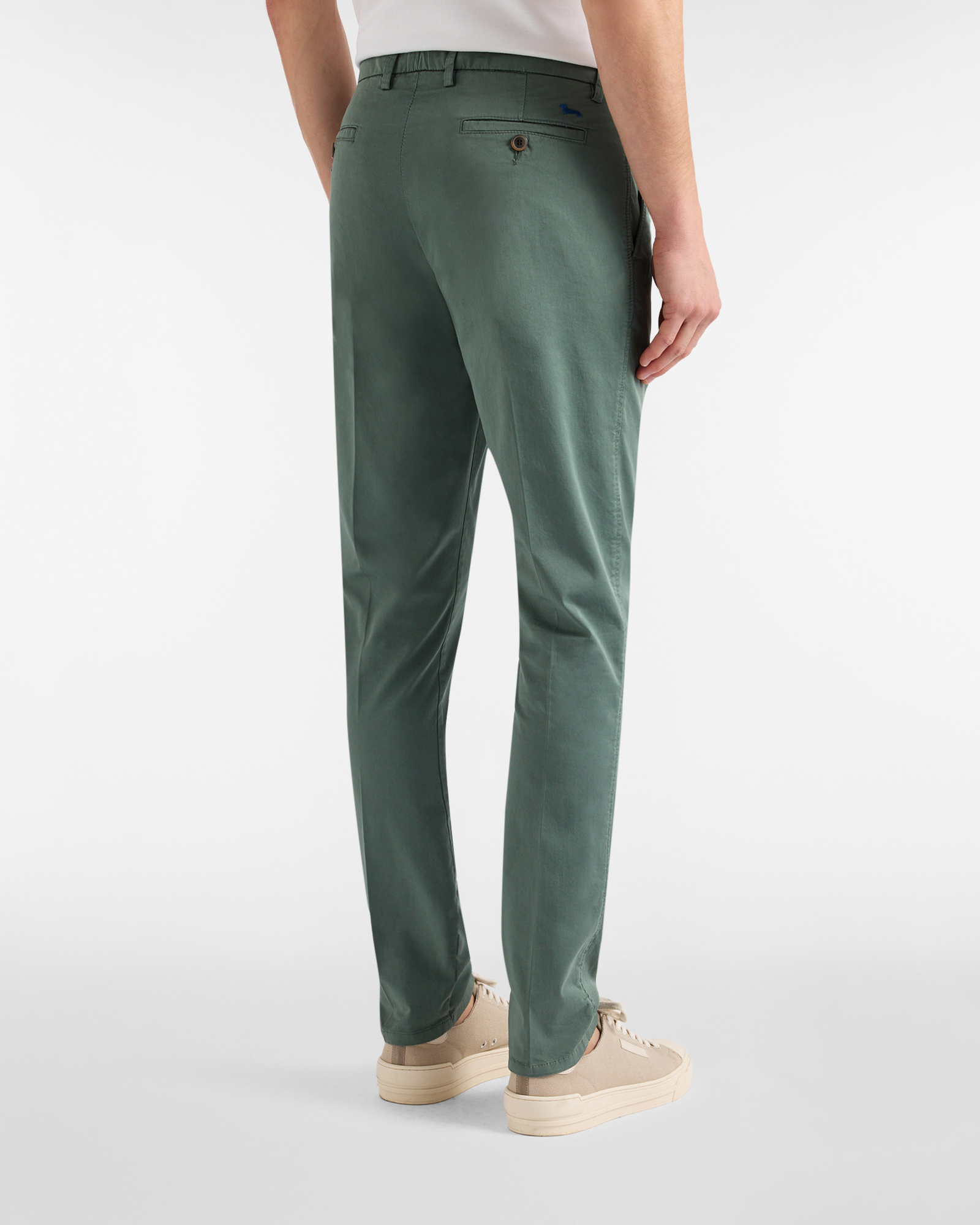 Men's narrow-fit basic chino trousers