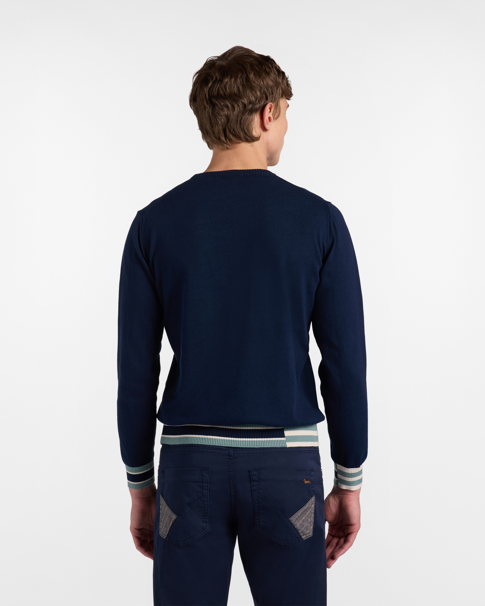 Color block pullover