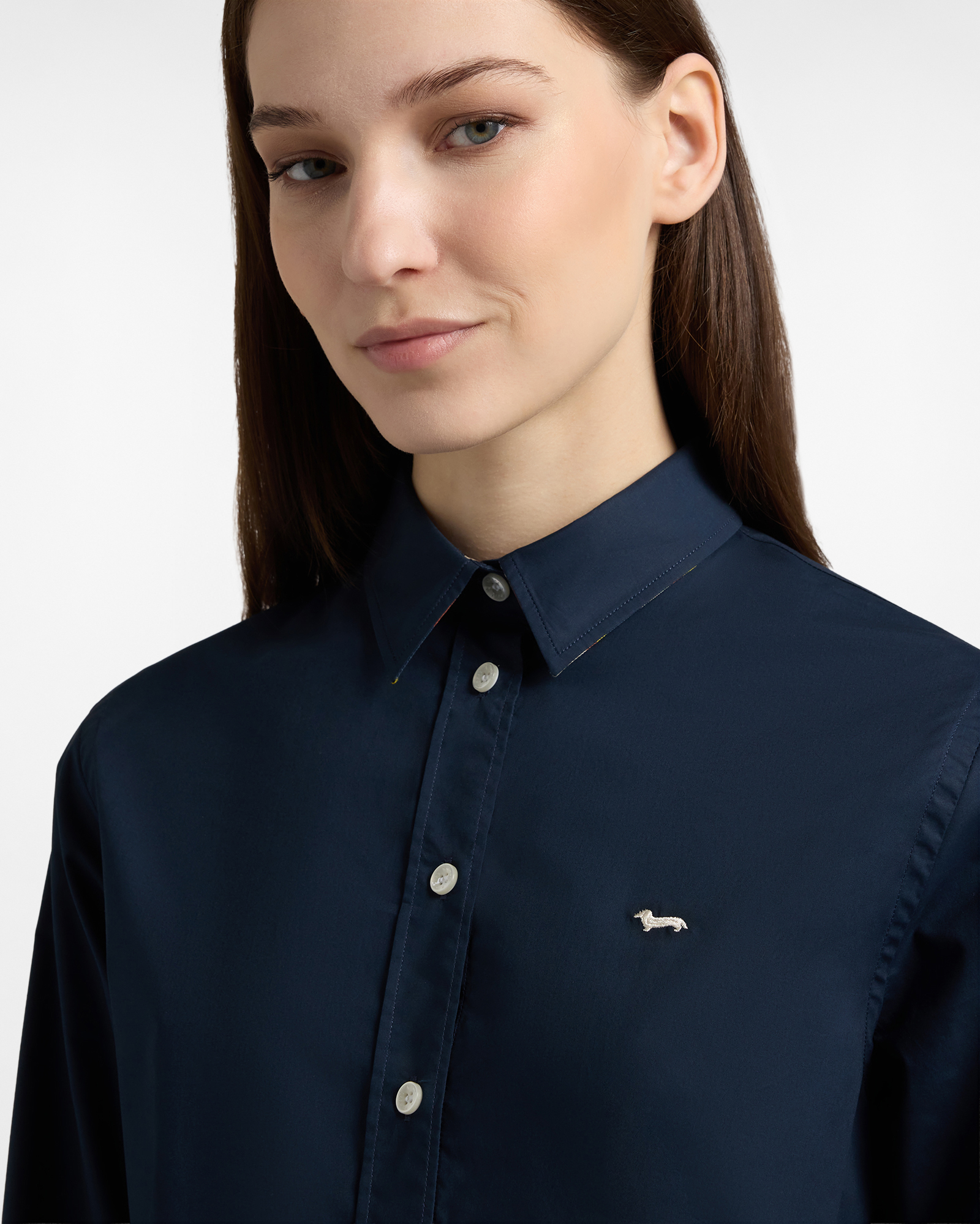 Women's soft cotton shirt with contrasts