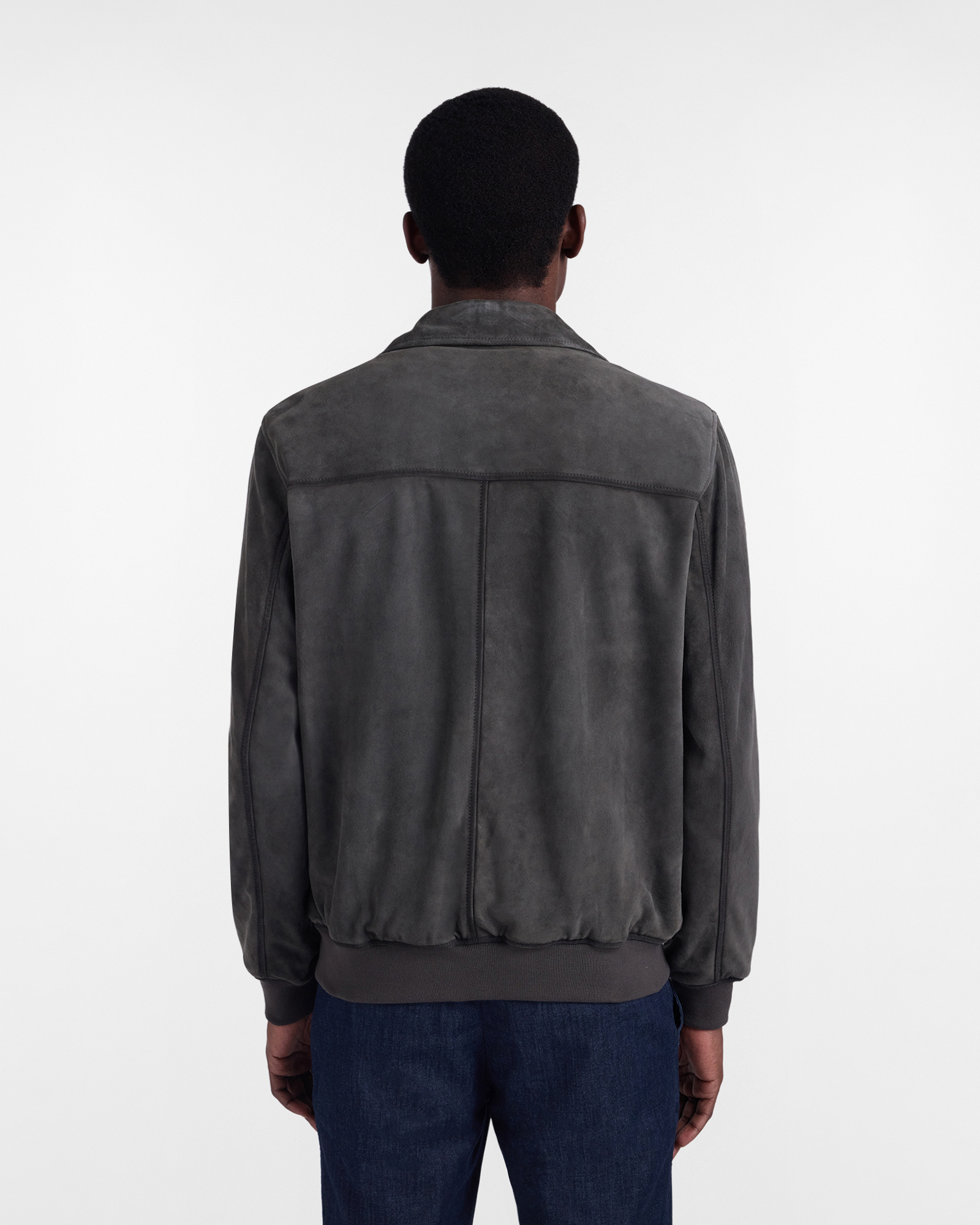 Cazadora b&oacute;mber de ante con solapas y botones