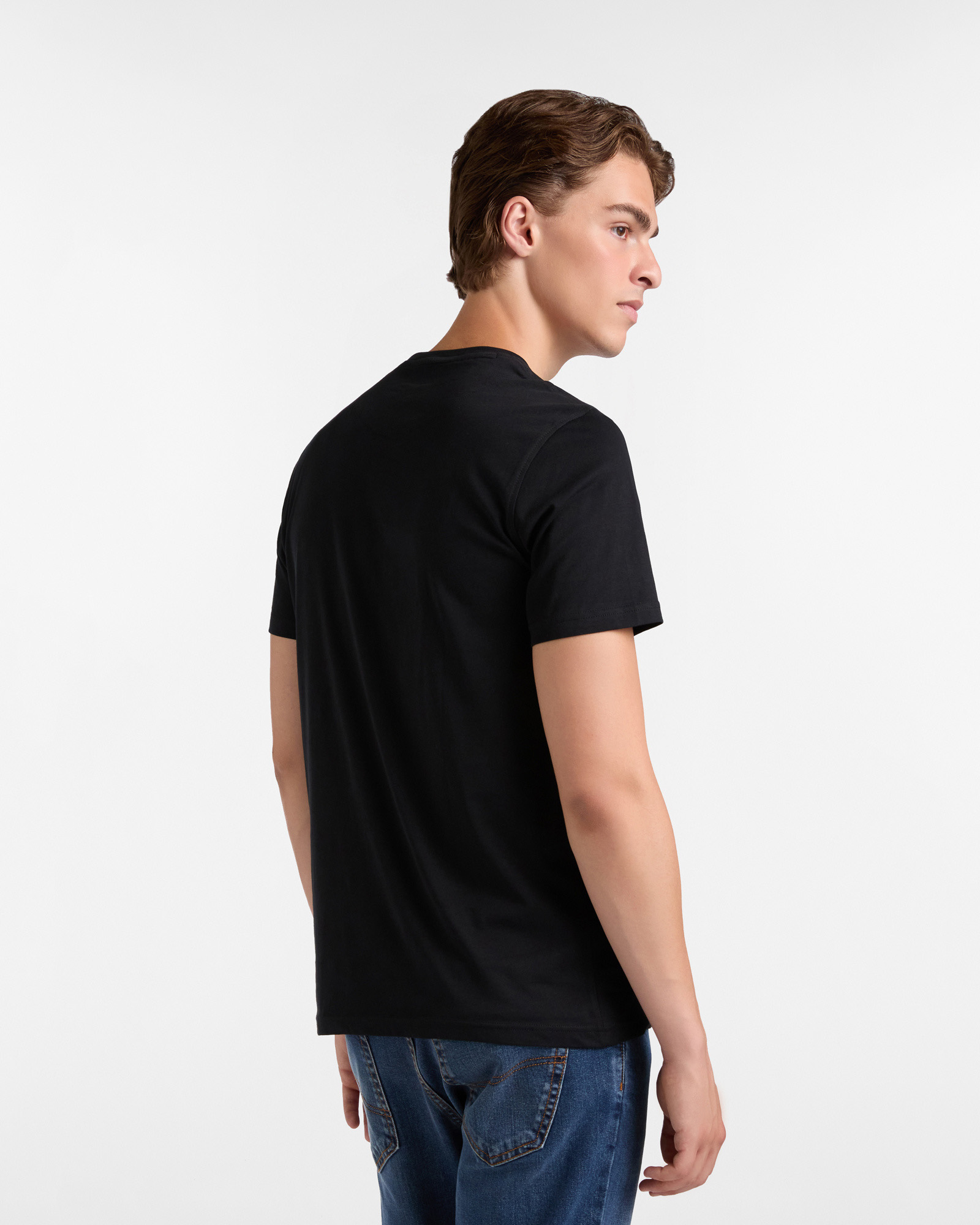 Essentials t shirt in plain coloured cotton, Black, large image number 1