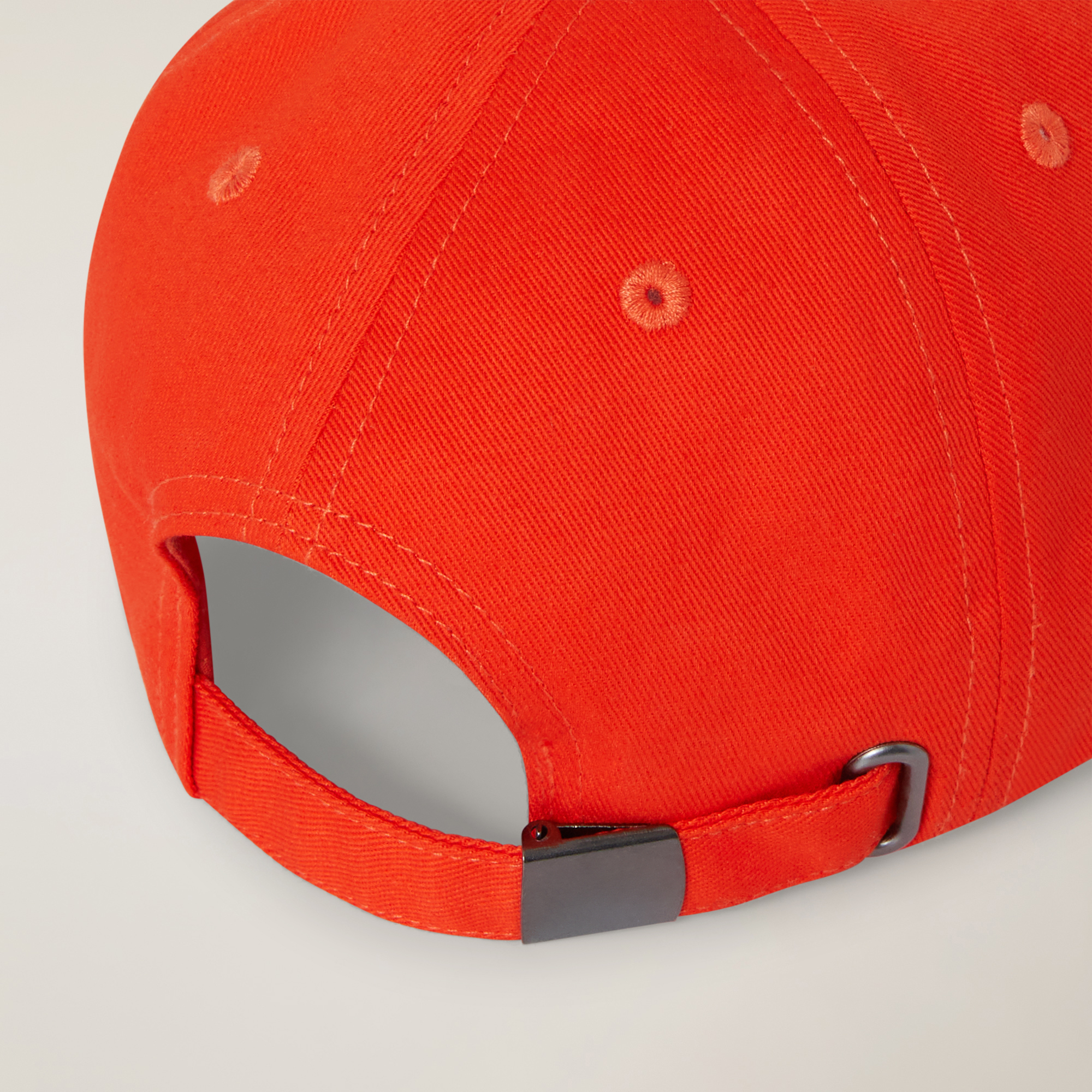 Casquette avec logo brodé 