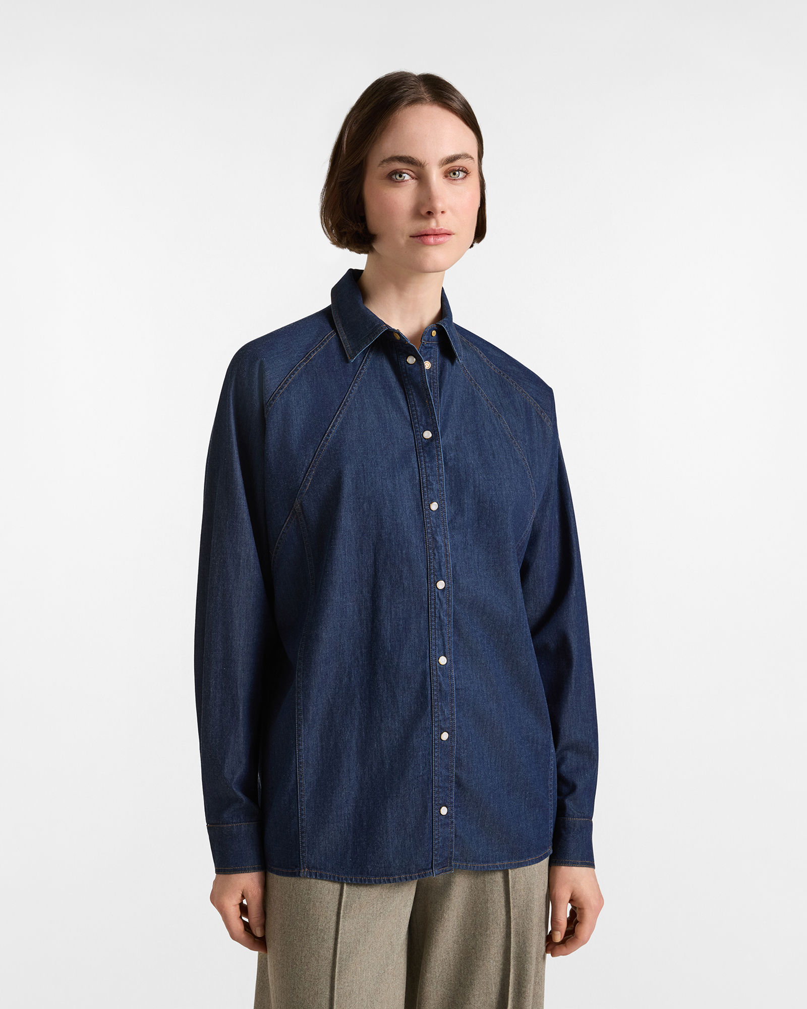 Women's Made in Italy oversize dark blue denim shirt with raglan seams