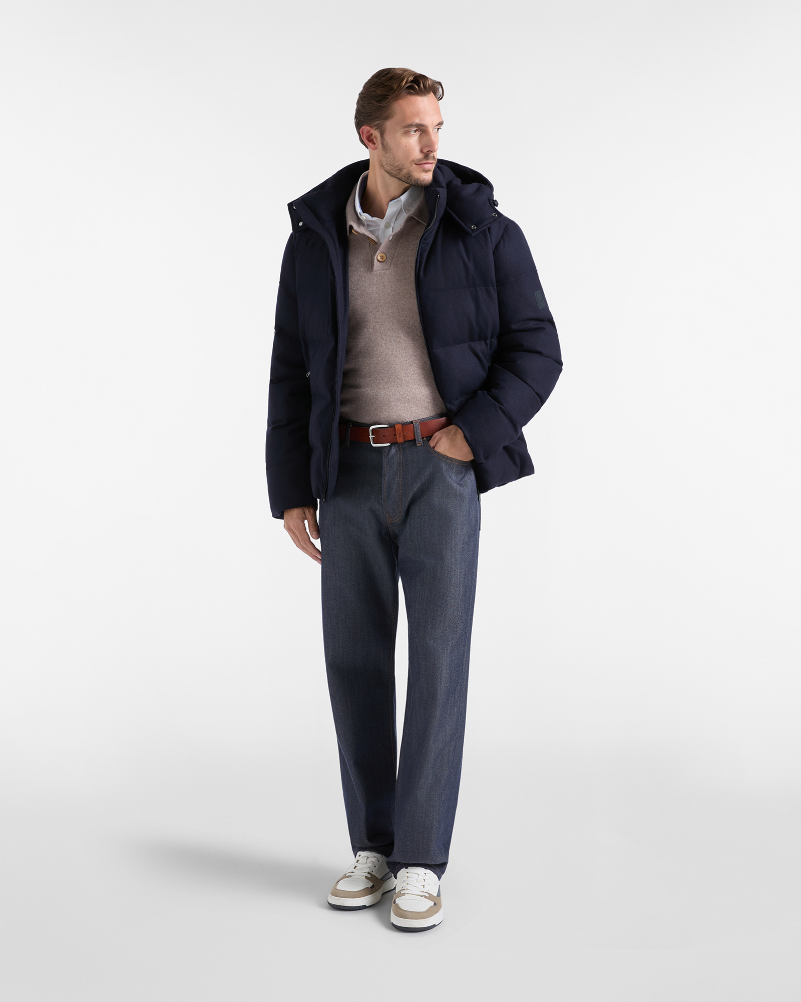 Bomber acolchado con capucha para hombre, en mezcla de lana y seda azul marino, AZUL MARINO, large