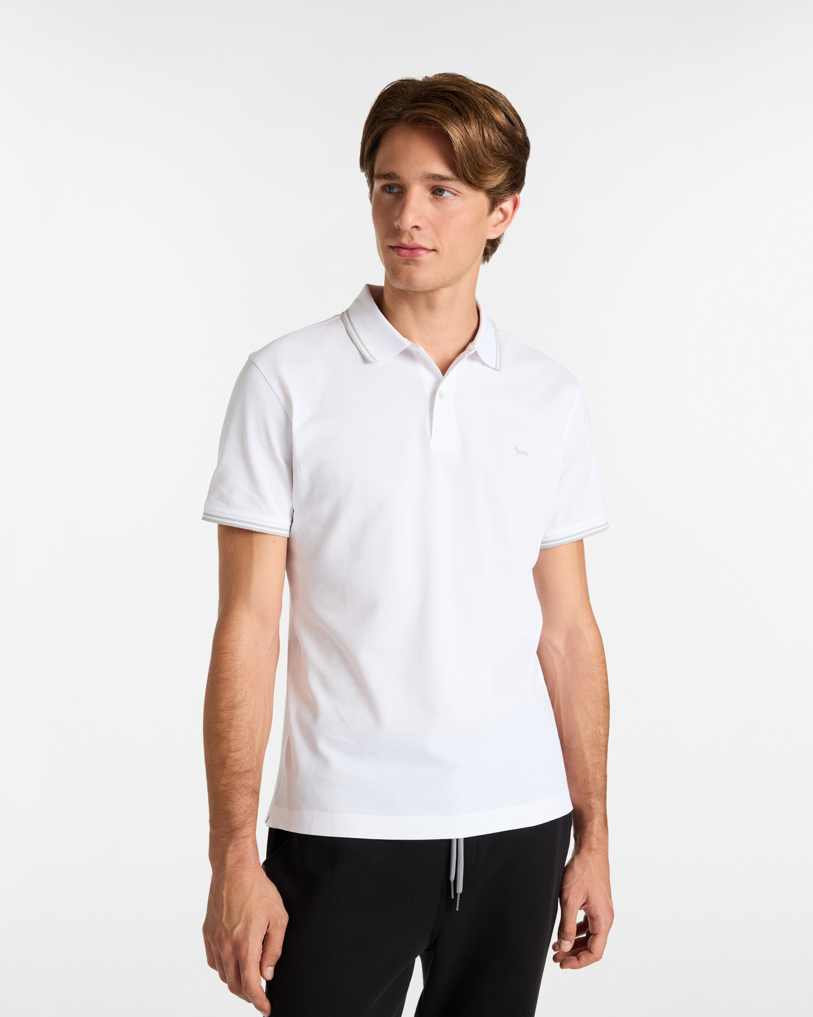 Polo Essentials de algodón liso
