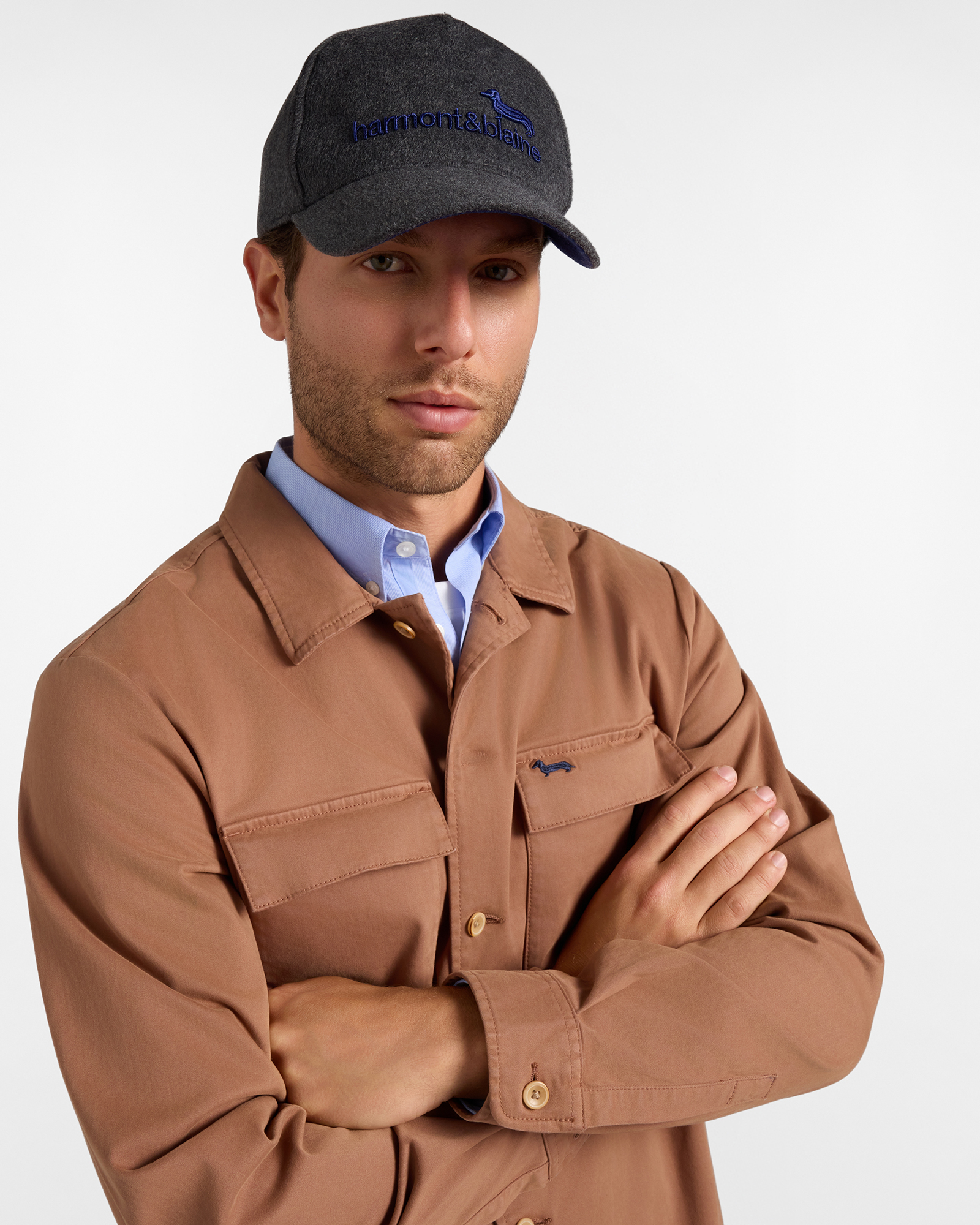 Men&rsquo;s baseball cap in a wool blend with an embroidered dachshund