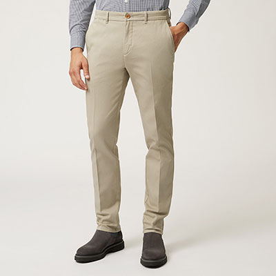 Narrow-Fit Stretch Cotton Chinos
