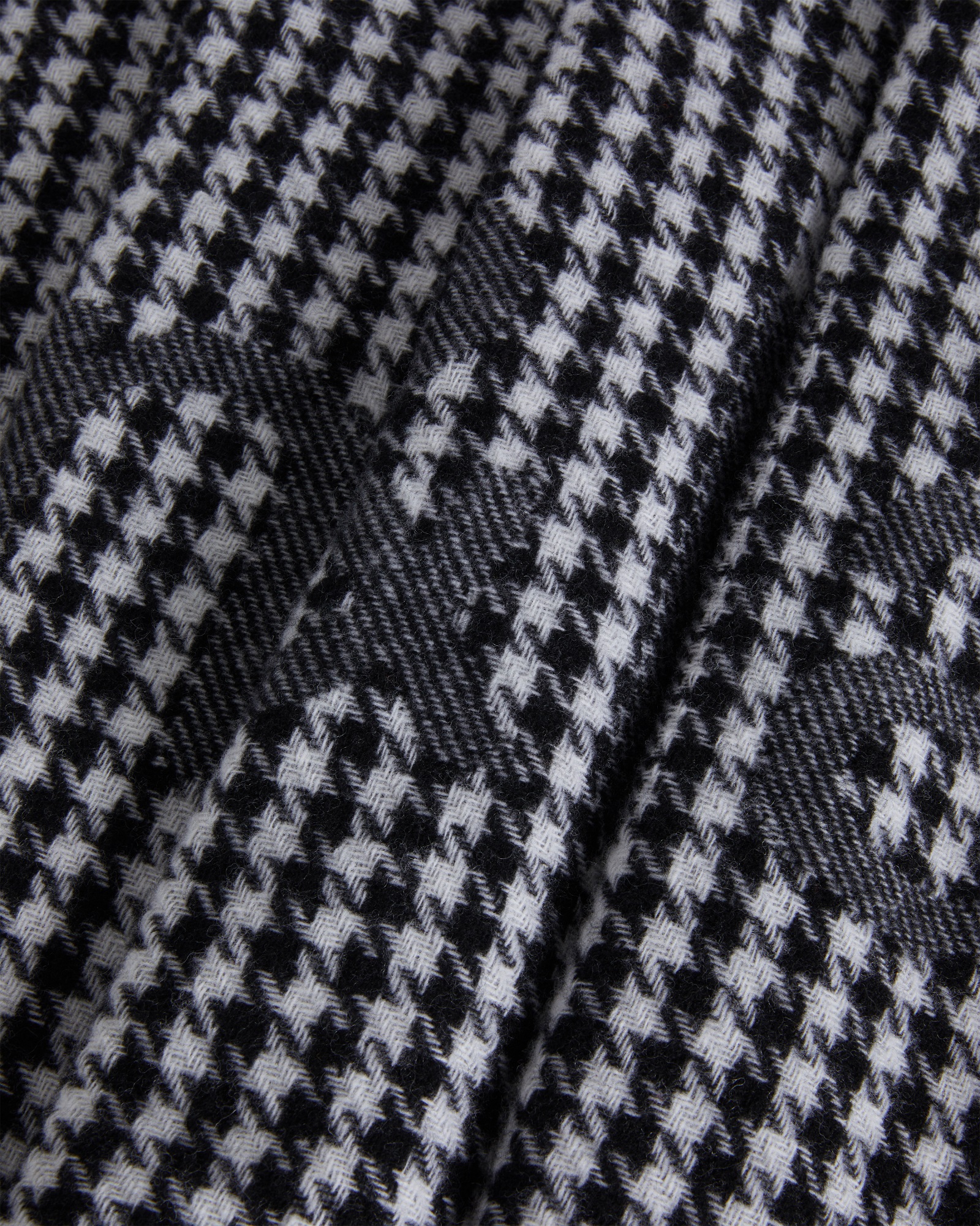 Sciarpa in Lana with Pied de Poule Pattern