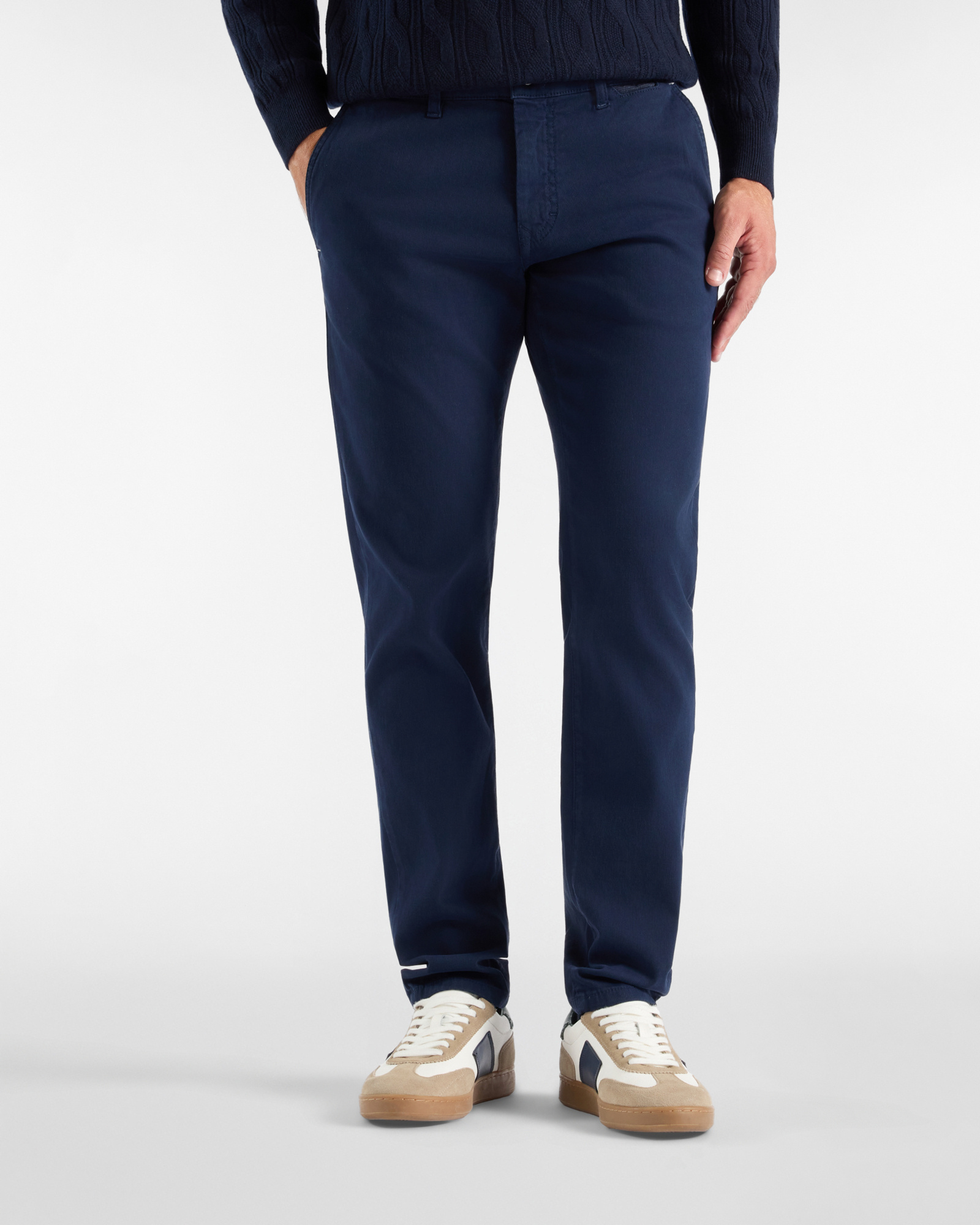 Men&rsquo;s narrow-fit dark blue stretch cotton 5-pocket trousers Made in Italy