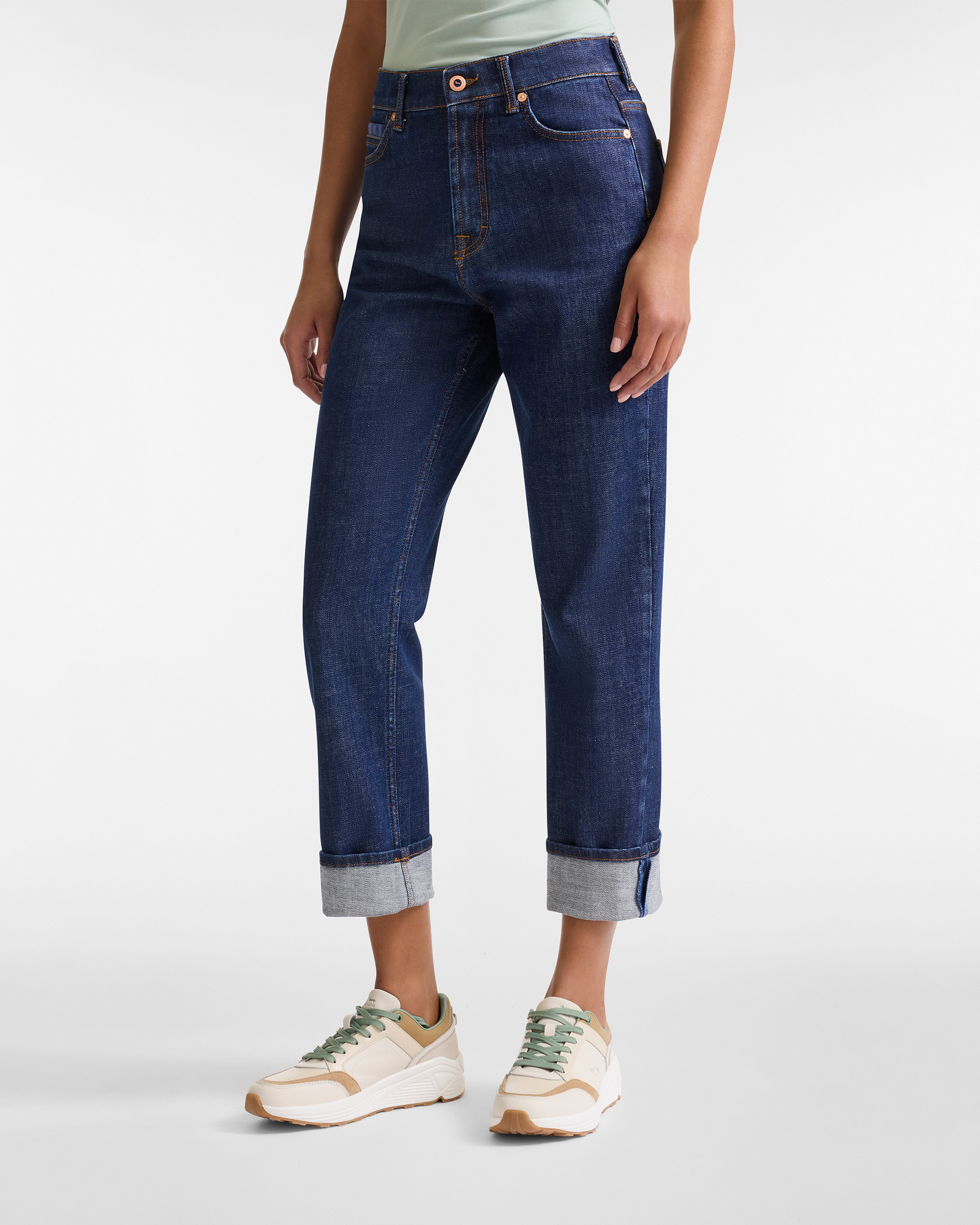 Regular Fit Jeans with Wave Pocket