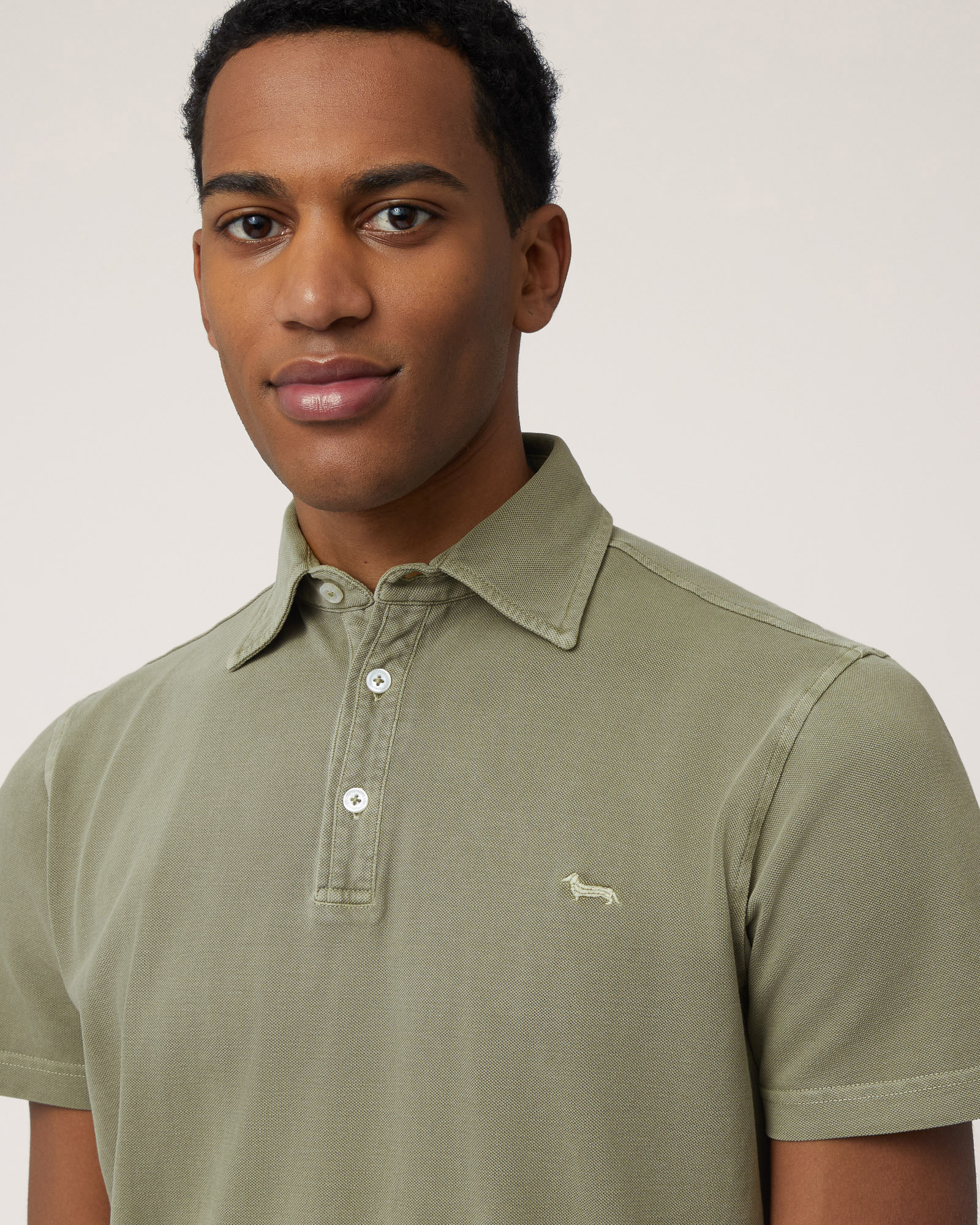Poloshirt aus stückgefärbter Baumwolle, Spinatgrün, large image number 2