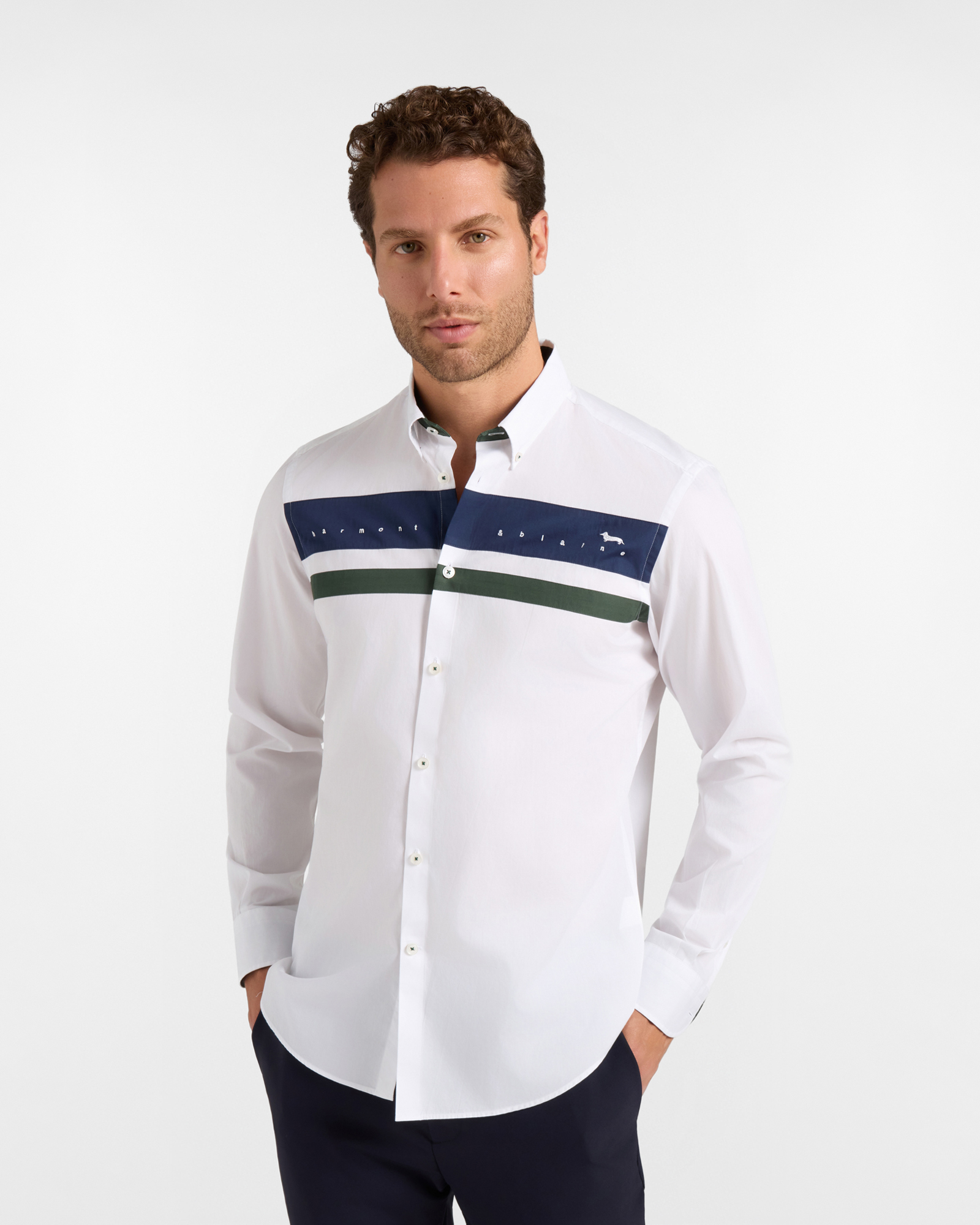 Men's regular-fit white peach poplin shirt with logo