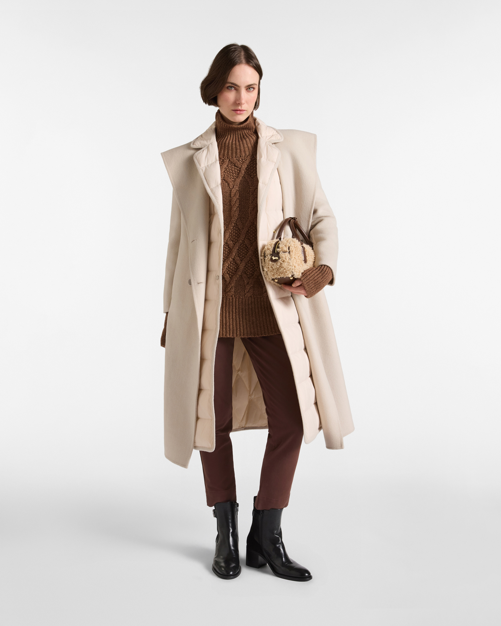 Women&rsquo;s double-breasted coat with quilted panels in pure wool, TAUPE, large