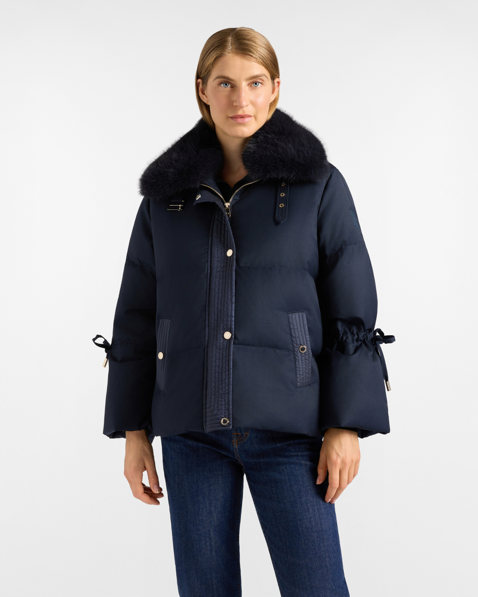 Women&rsquo;s oversized technical wool down jacket in navy blue with down filling