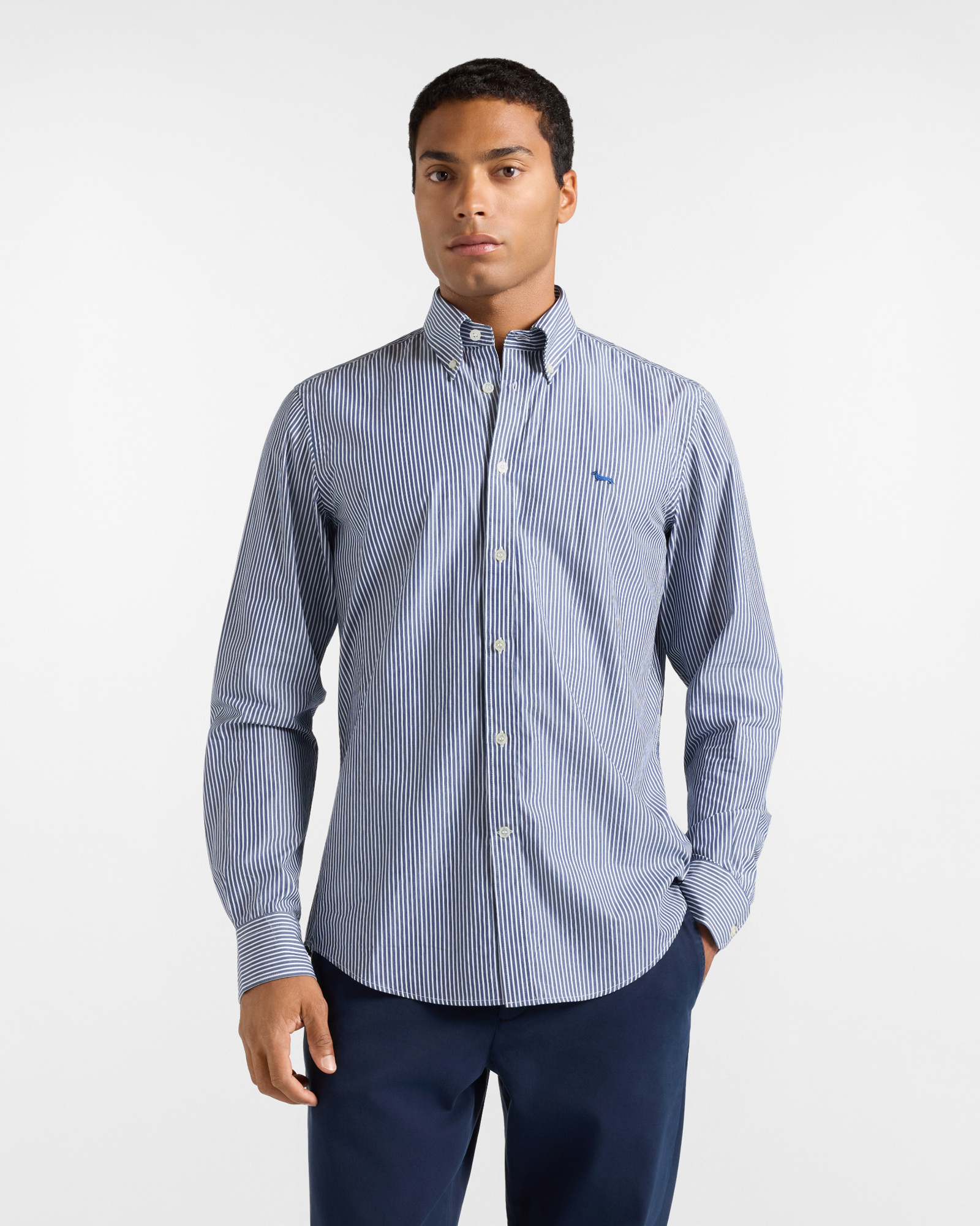 Men's regular-fit dark blue colorful yarn-dyed background with stripe shirt