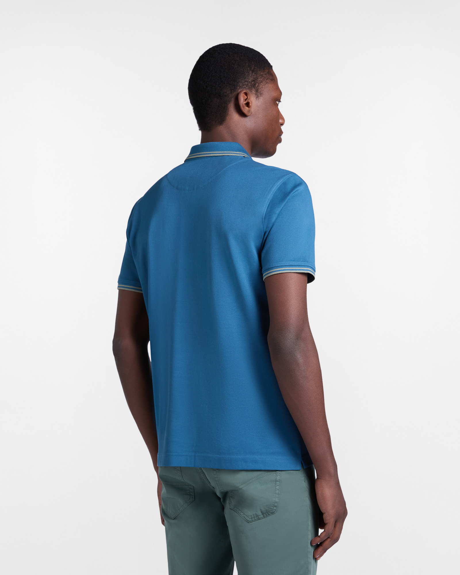 Polo de hombre con detalles de rayas en contraste, Azul, large image number 1