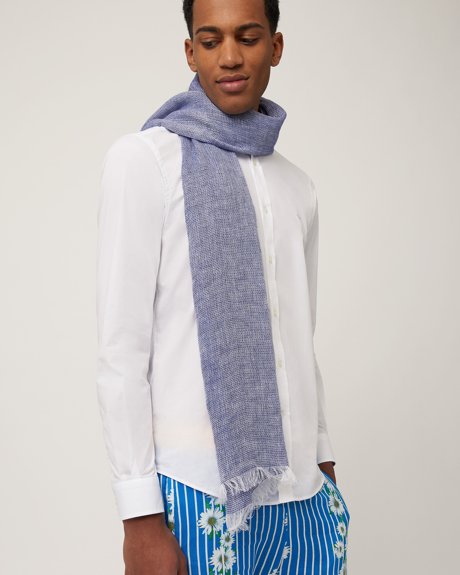 Solid-Color Linen Scarf, Marine Blue, large image number 2