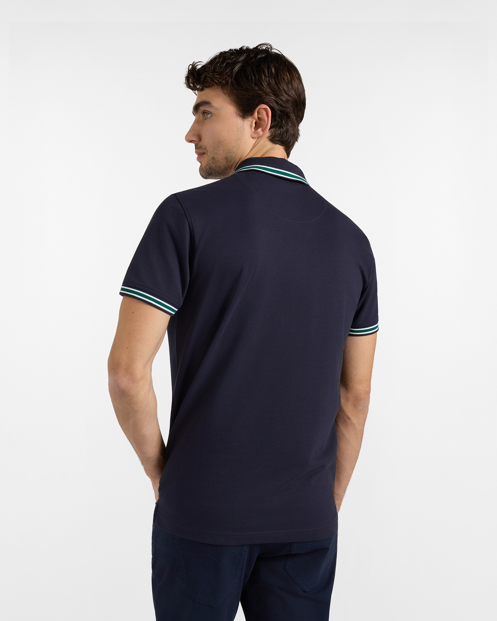 Polo uomo con logo sul colletto
