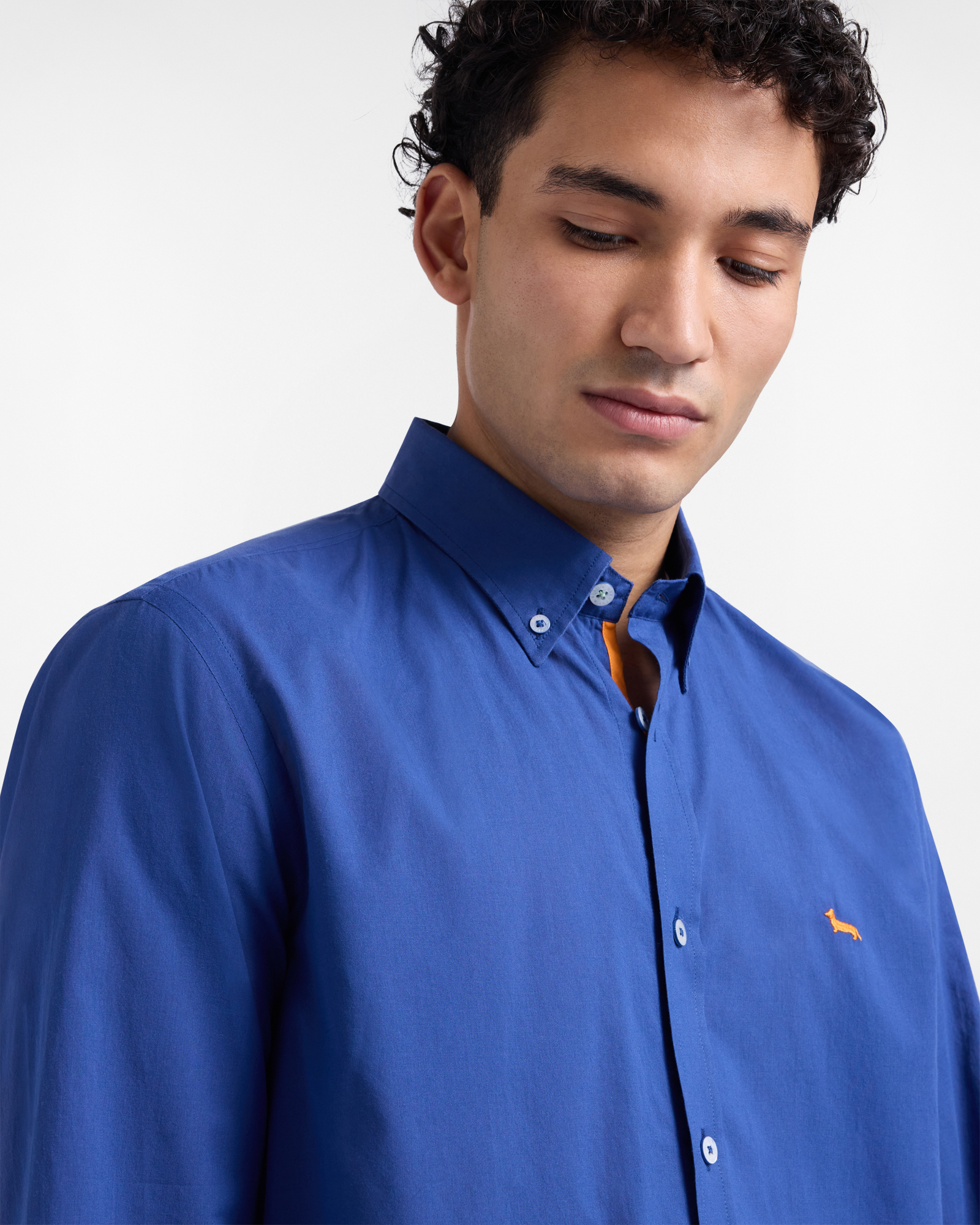 Camisa para hombre lisa con ribete, Azul, large image number 1