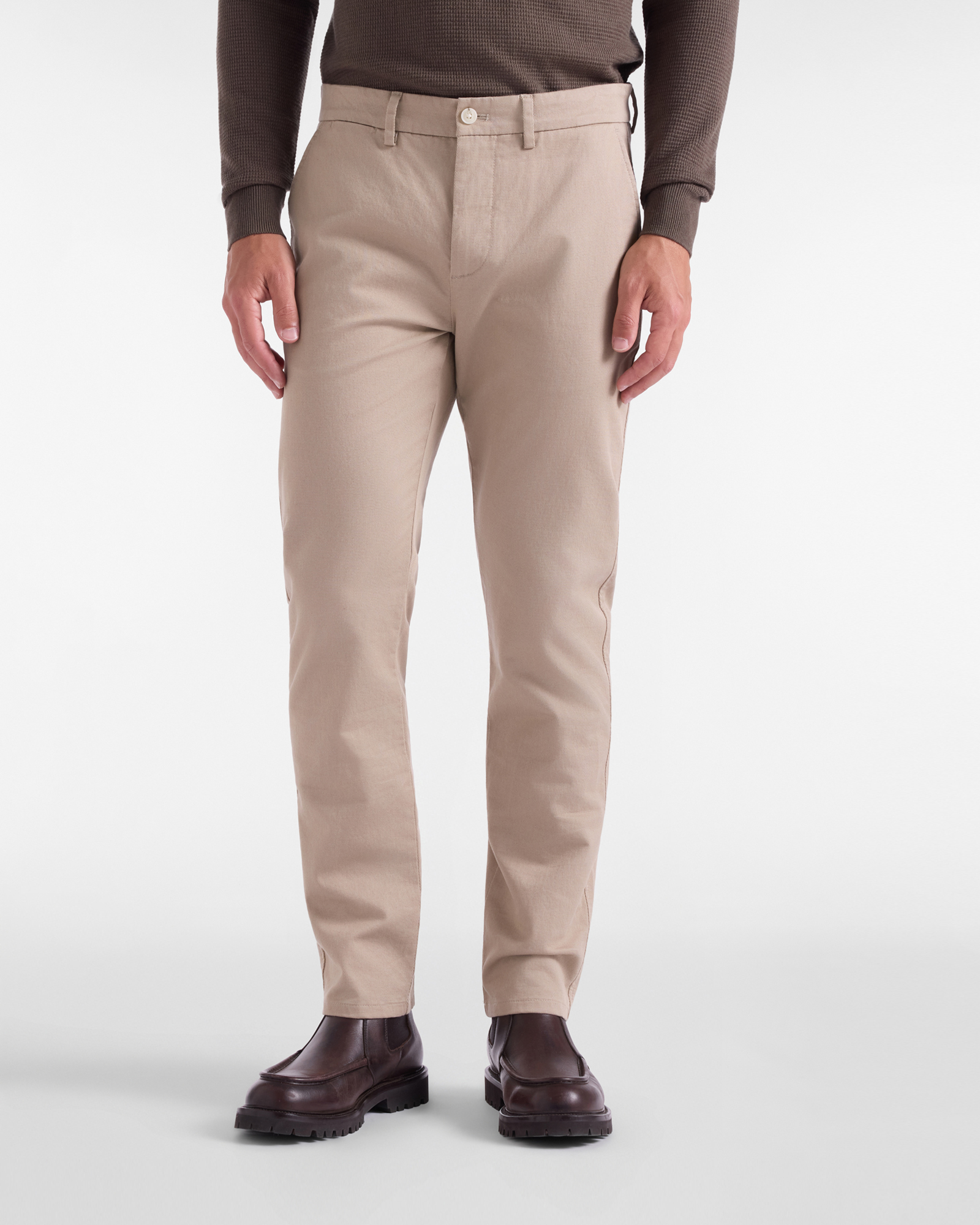 Men&rsquo;s narrow-fit beige stretch cotton chino pants