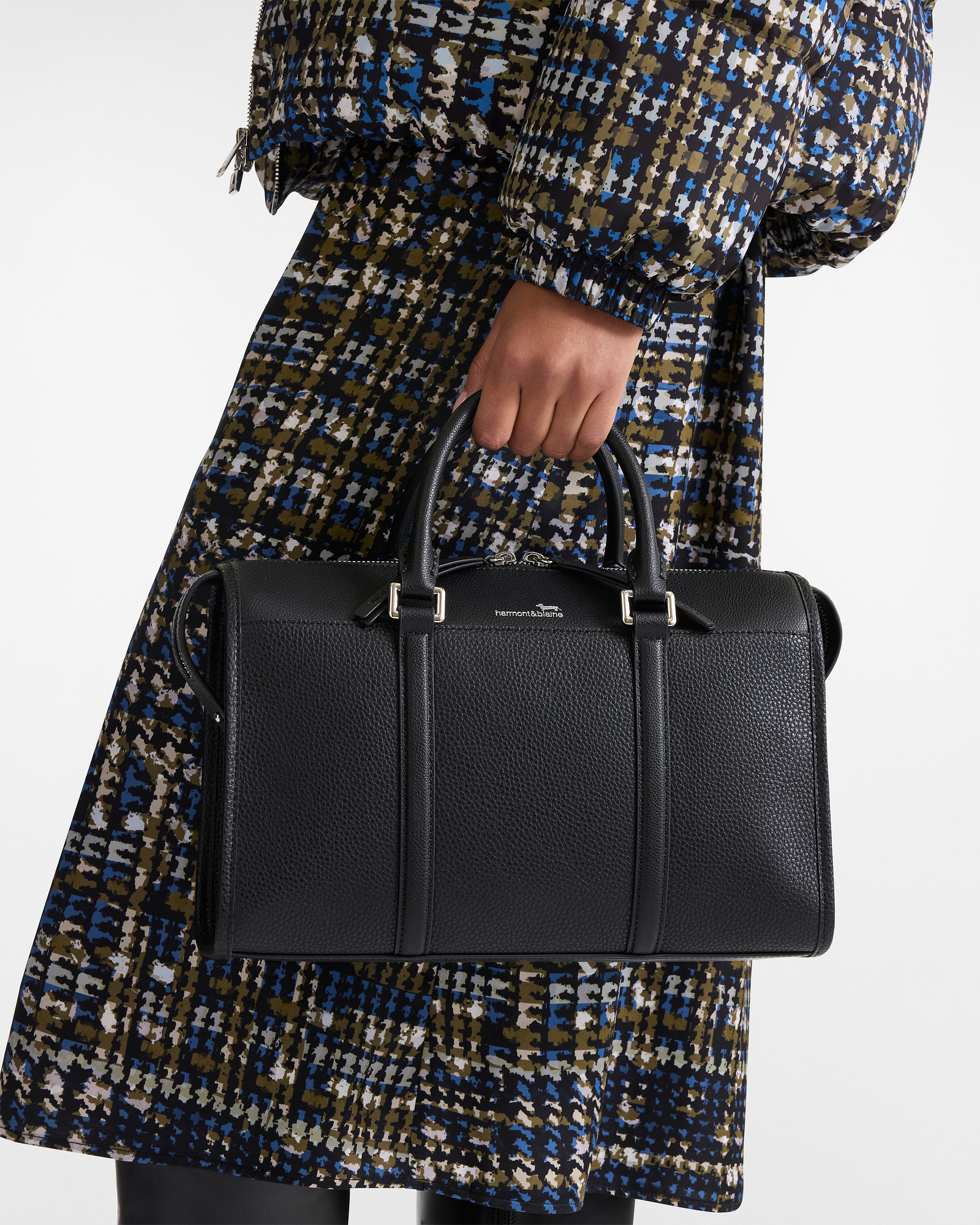 Small Blaine Mania Bag in Hammered Effect, Black, large image number 3