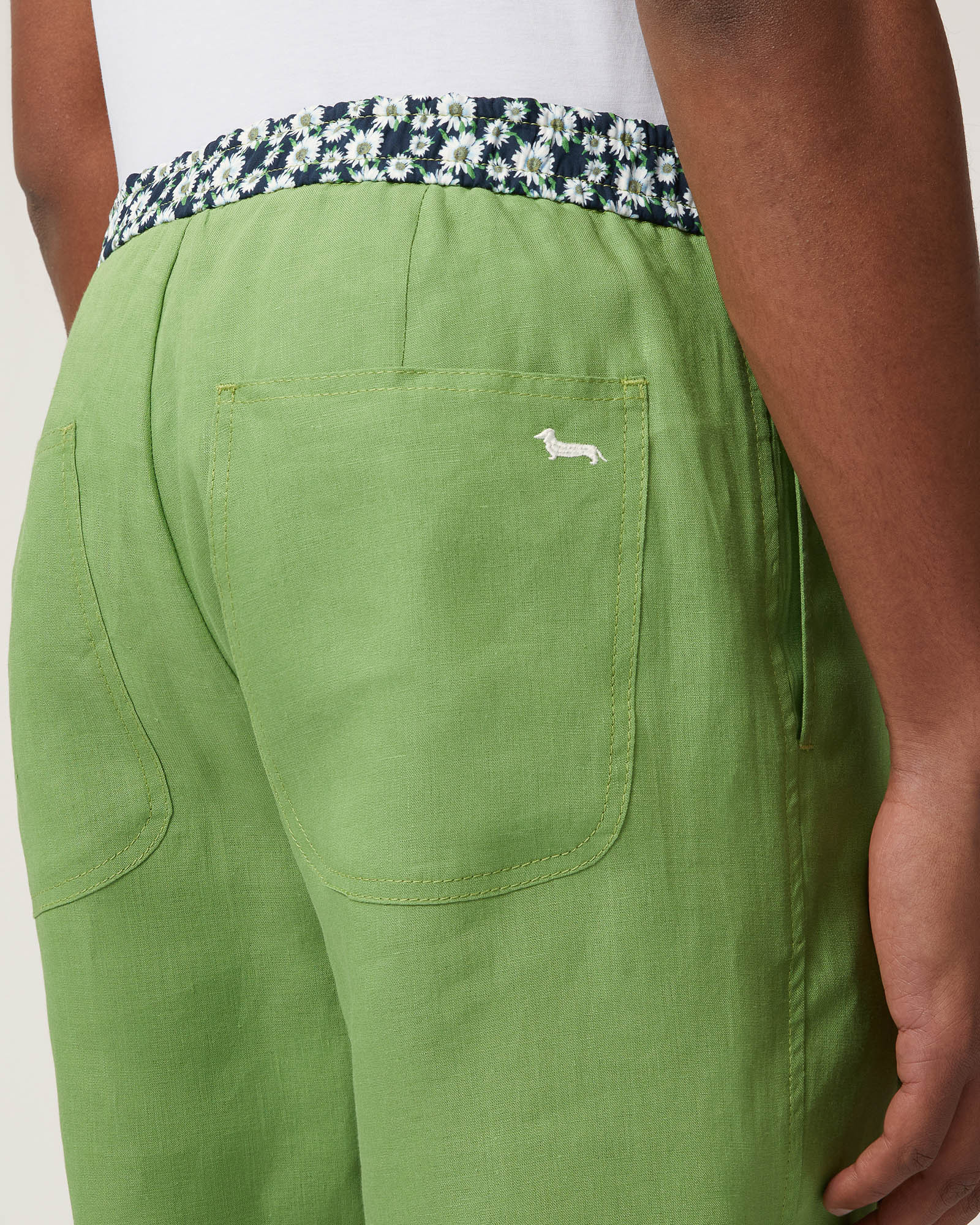 Linen Bermuda Shorts with Daisies, Meadow Green, large image number 2