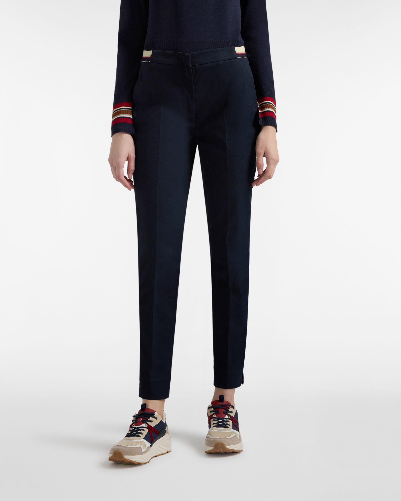 Women's elasticated chinos