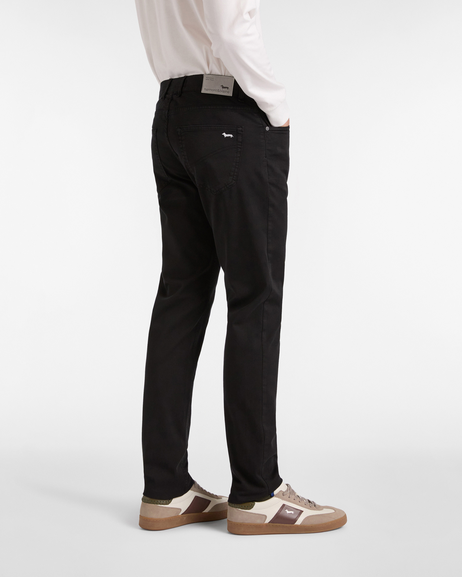 Essentials trousers in plain coloured cotton, Black, large image number 1