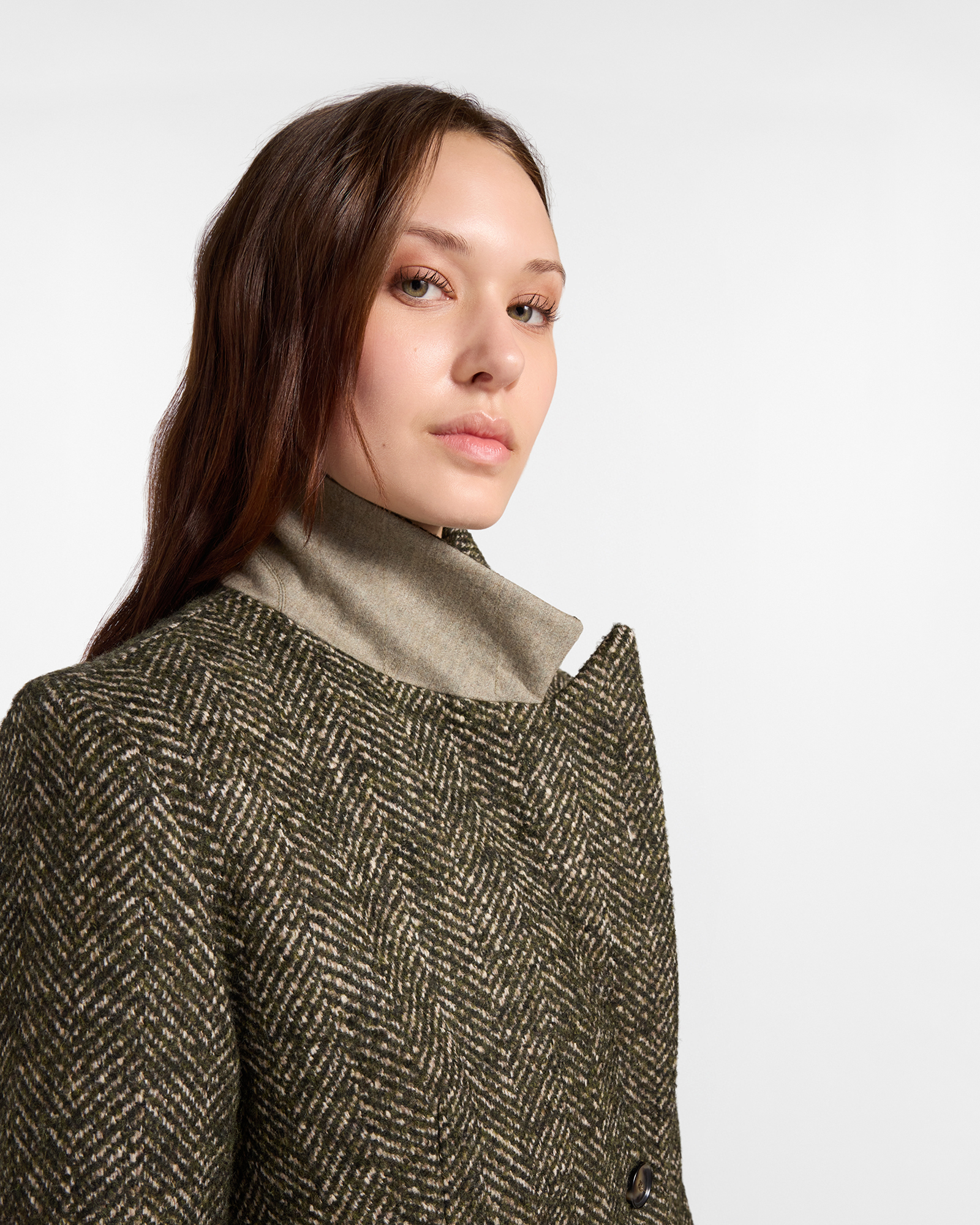 Women&rsquo;s Fitted Technical Wool Blend Coat in Capsule Quality in Colours, SPORT GREEN, large