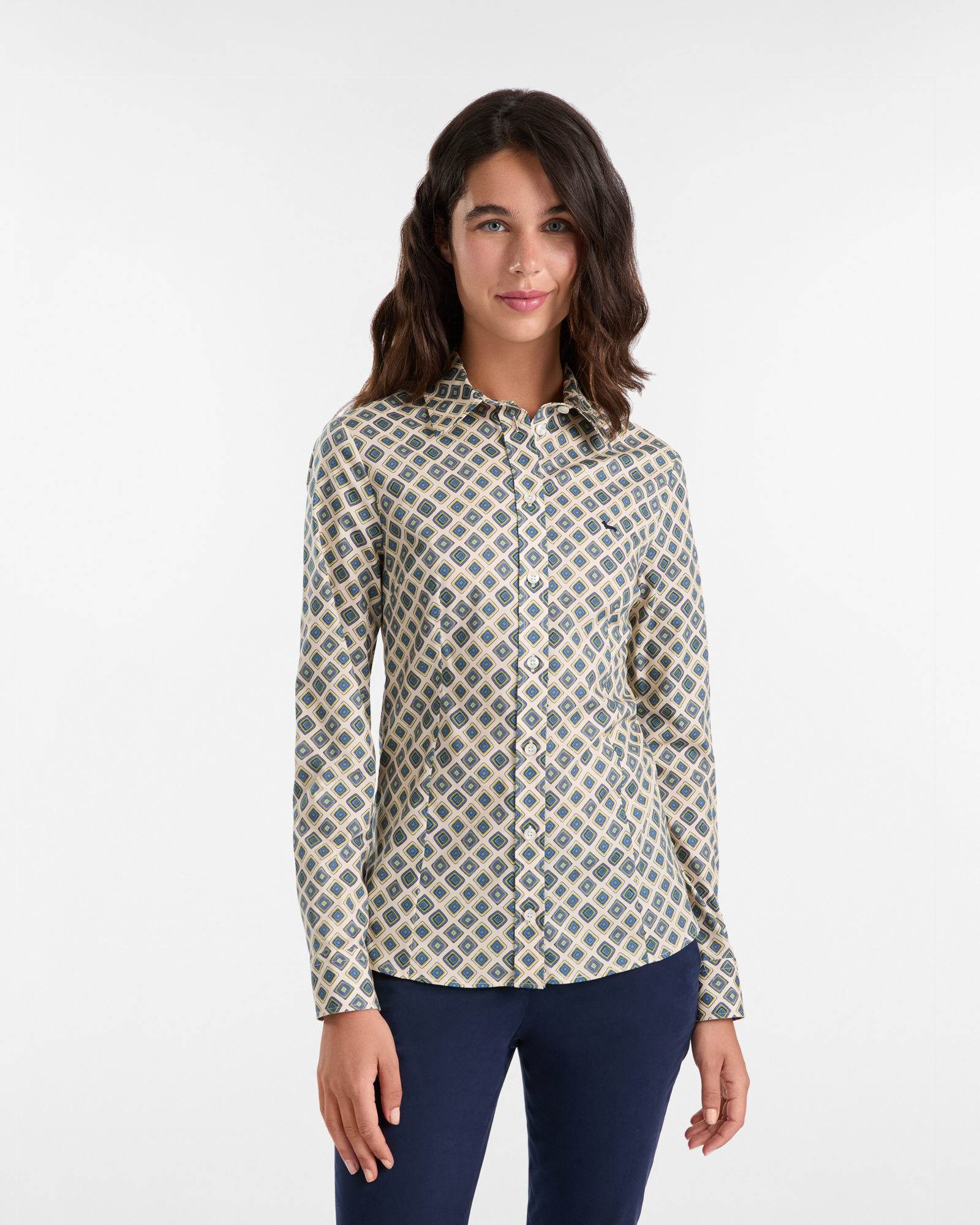 Slim Fit Shirt with Darts and Diamond Print