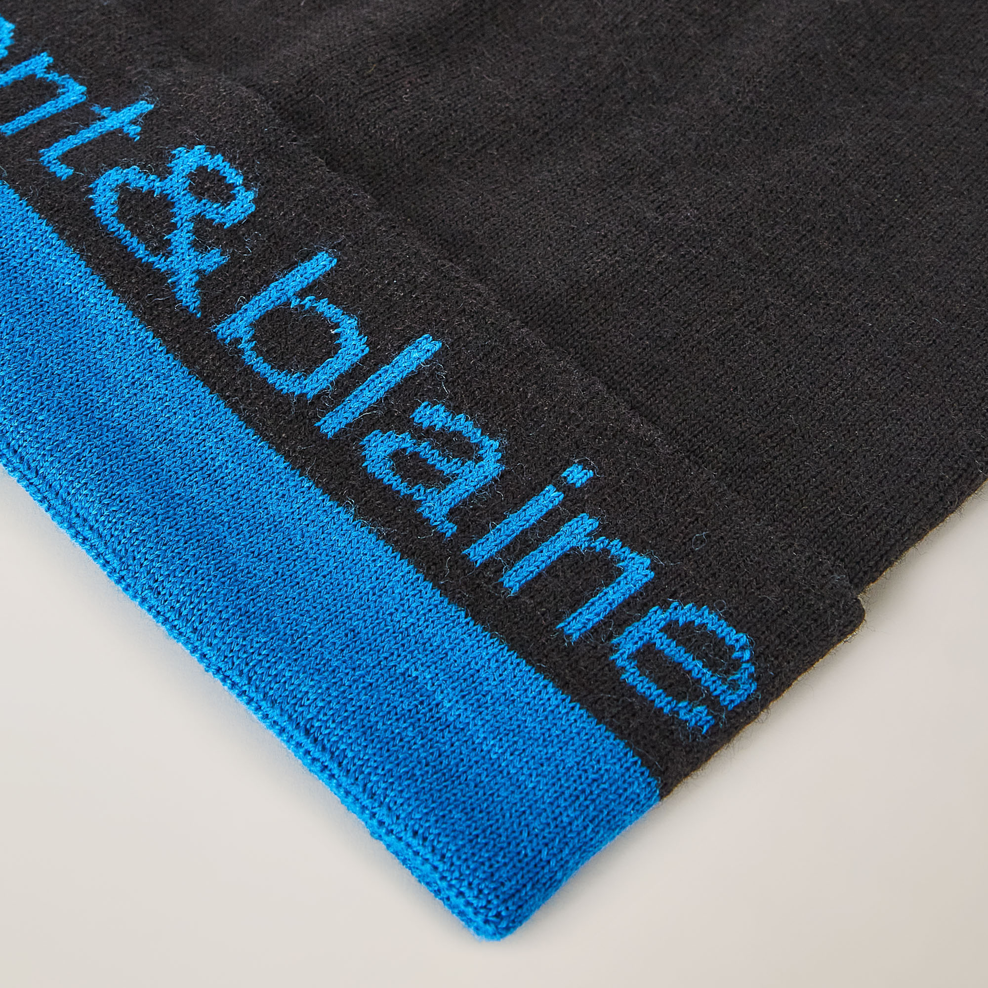 Short Wool-Blend Beanie With Contrasting Lettering And Edging, Black, large image number 1