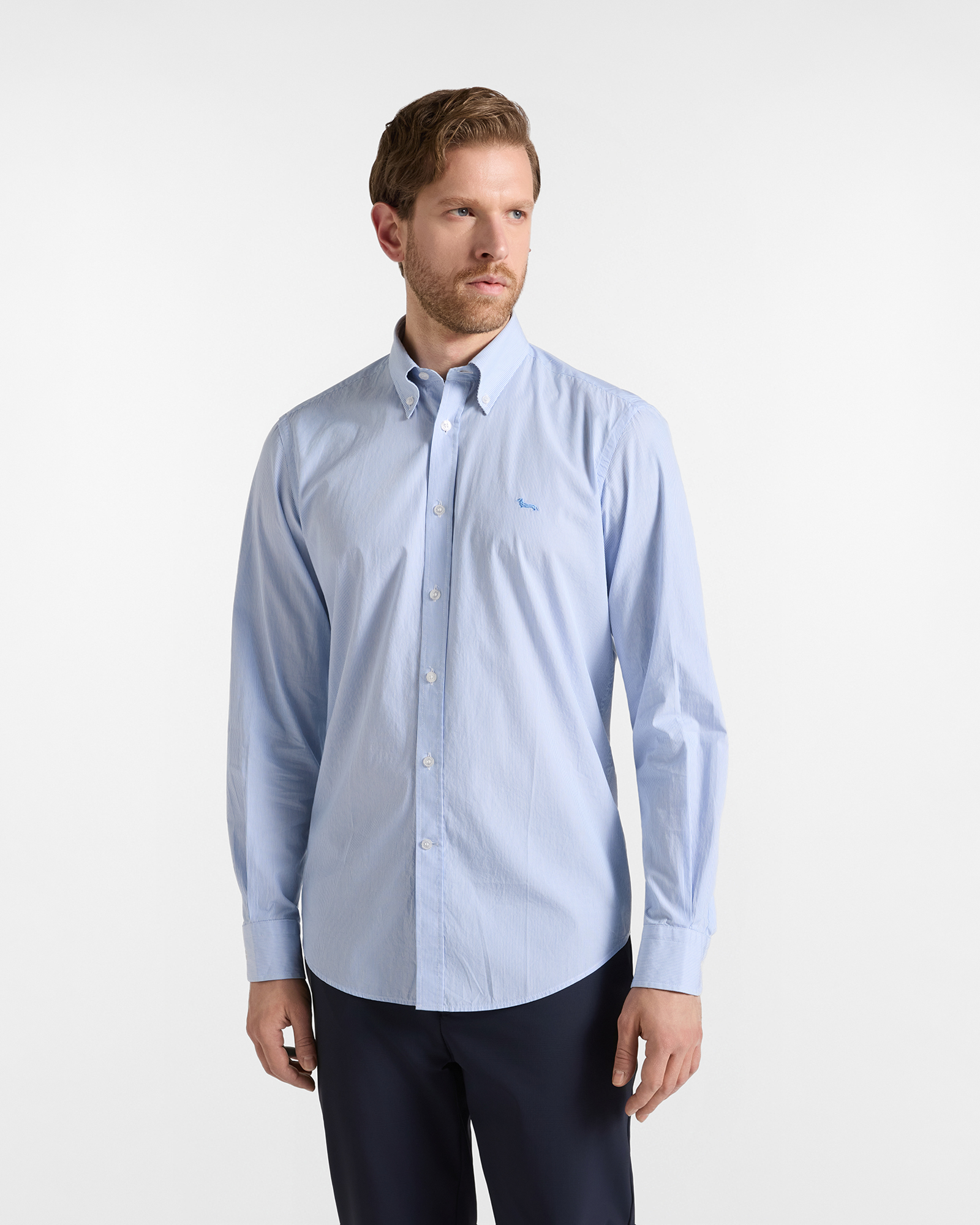 Men's regular-fit blue yarn-dyed shirt with micro-stripe