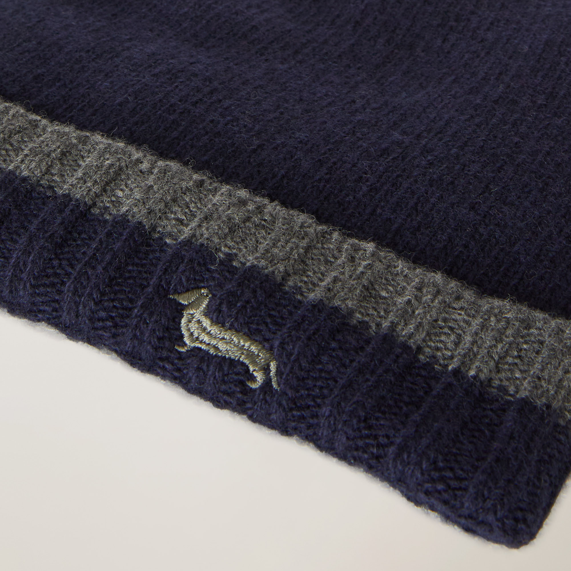 Short Cashmere-Blend Beanie With Embroidered Dachshund, Blue, large image number 1