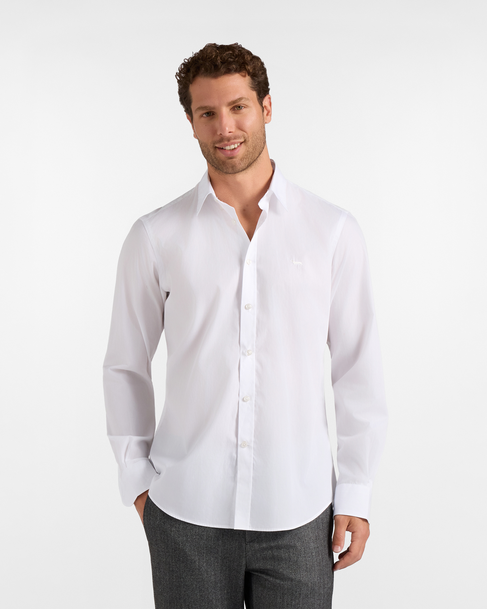 Men's regular-fit white poplin shirt