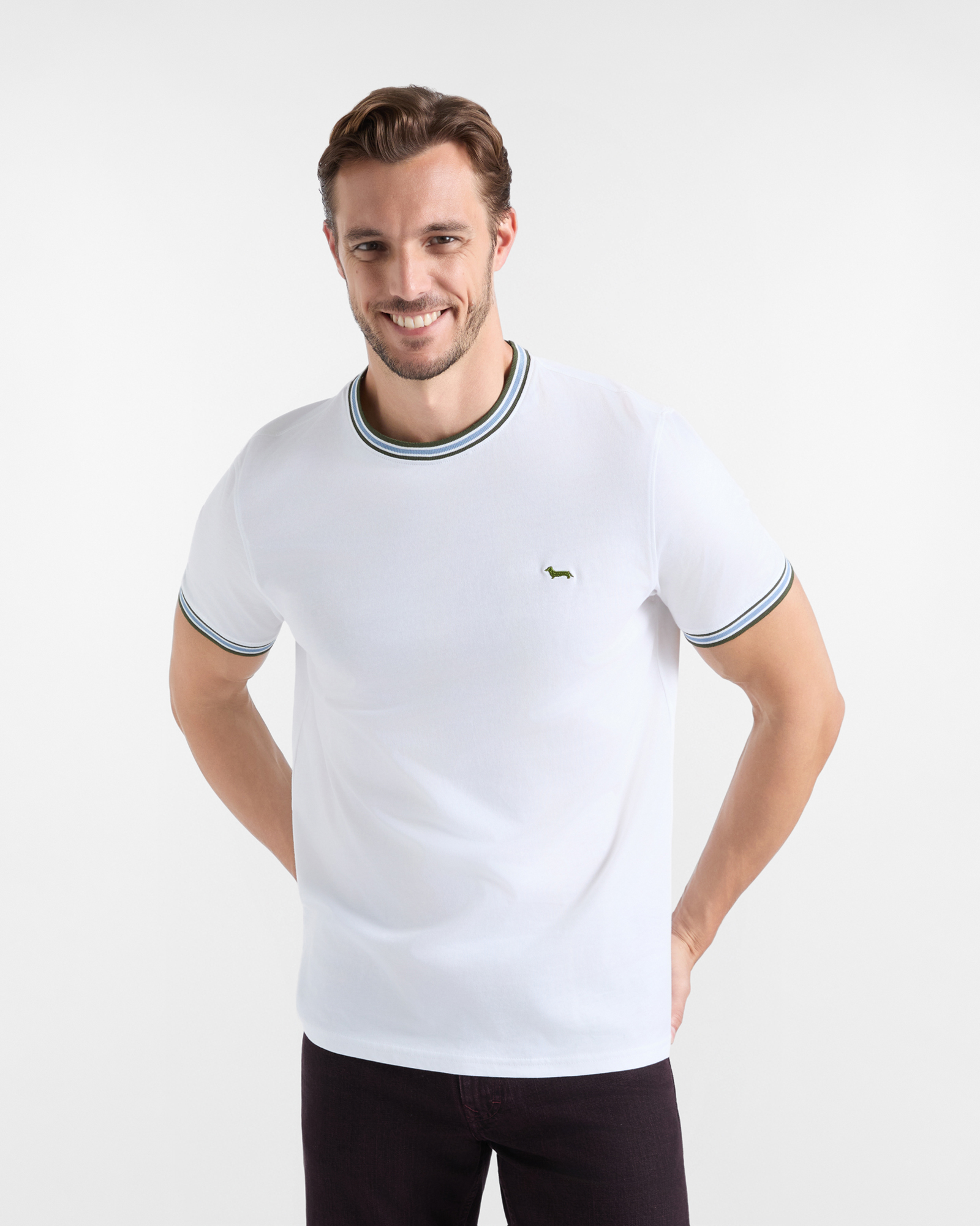 Camiseta de hombre con cuello redondo de canal&eacute; a rayas en 100 % puro algod&oacute;n blanco corte regular