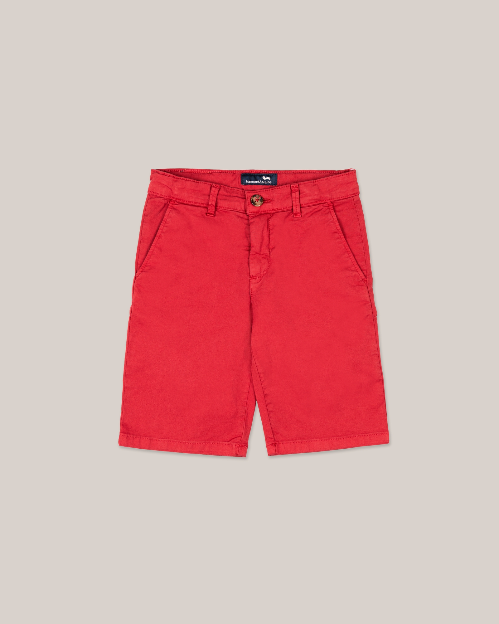 Bermuda shorts with a slant pocket and embroidered logo