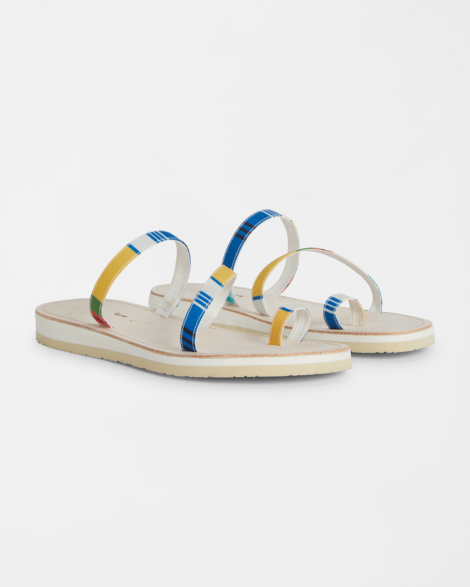 Sandalias con rayas multicolores