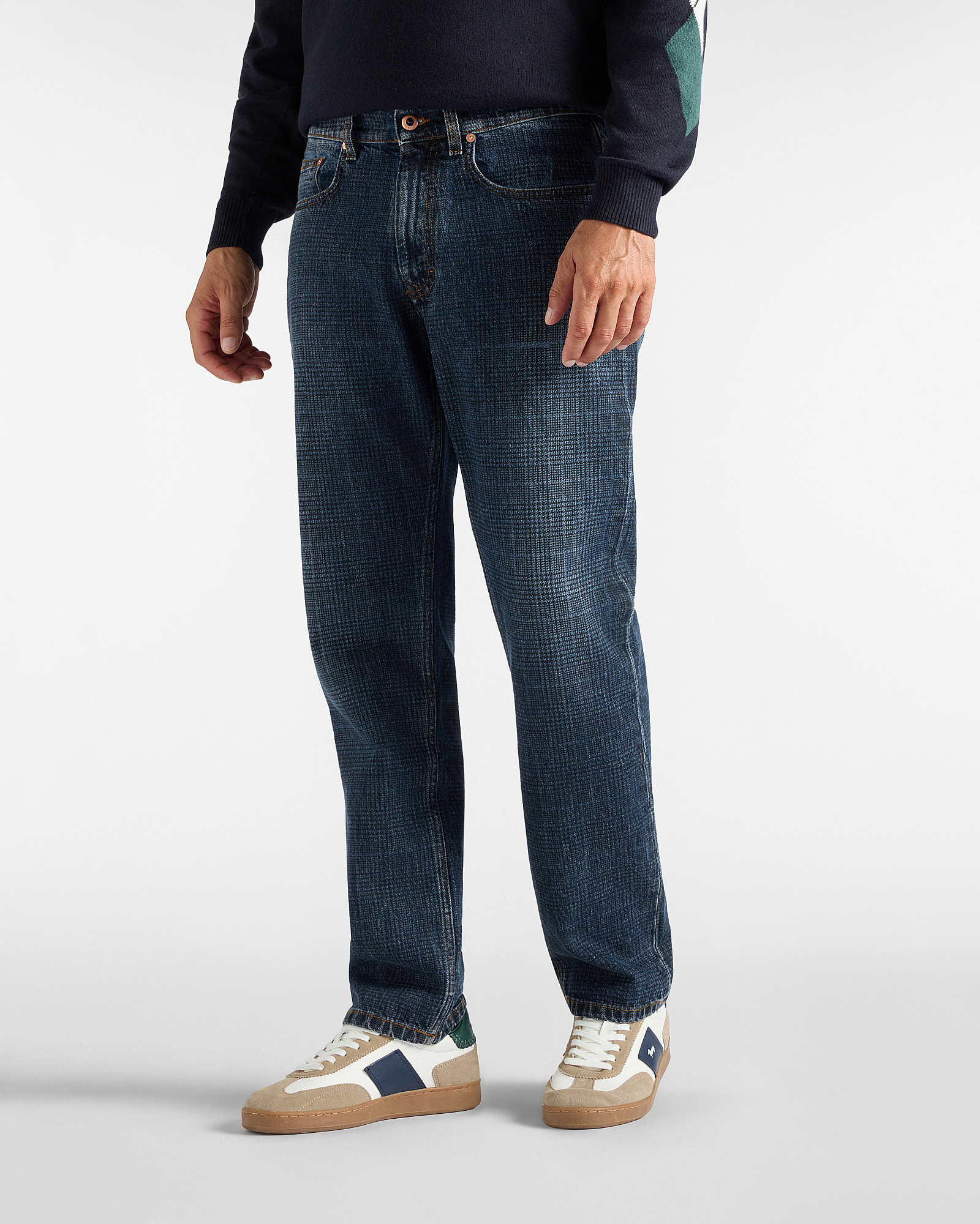 Men&rsquo;s jeans with blue denim Prince of Wales print