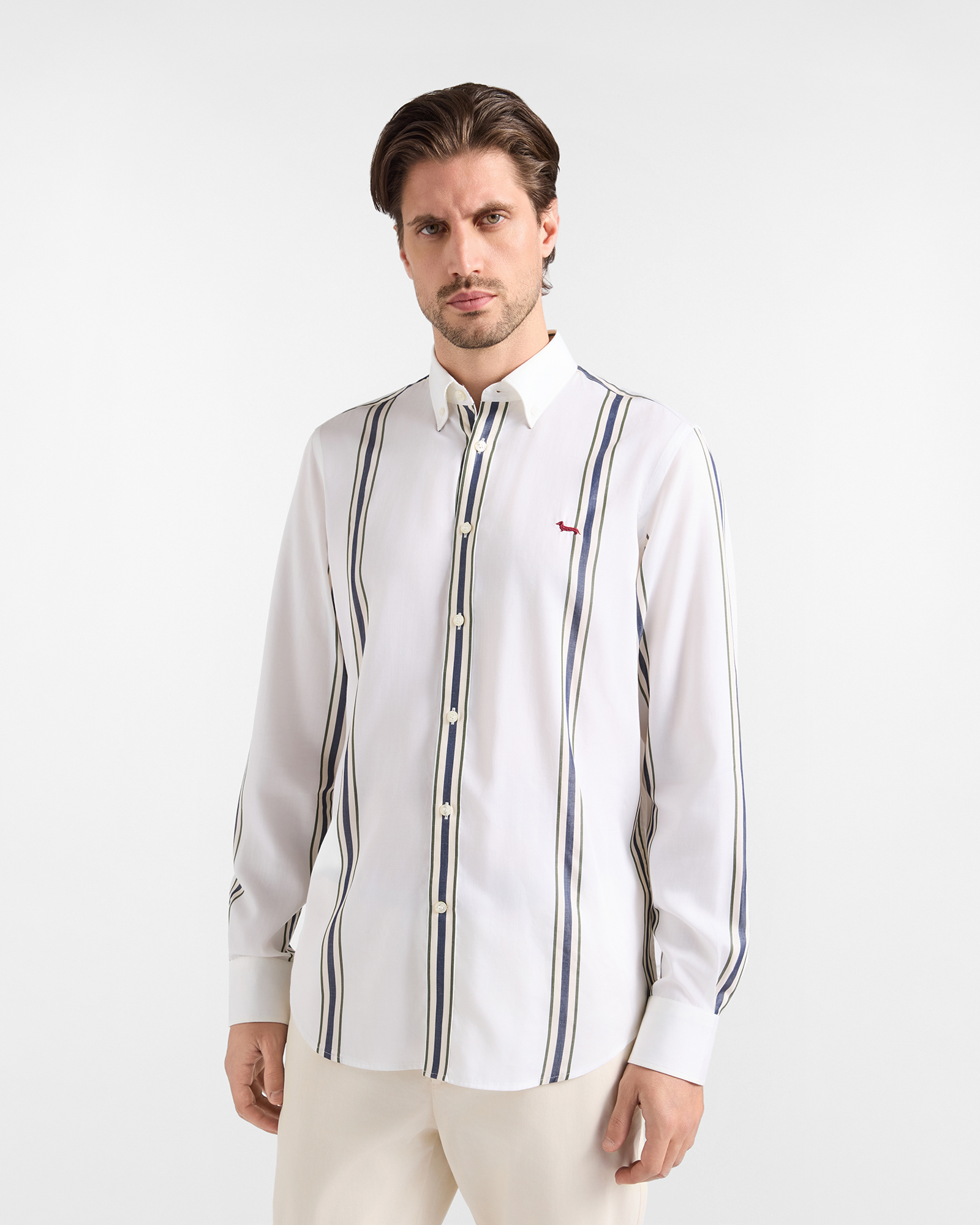 Men's narrow-fit white Tencel&reg; shirt with regimental stripe
