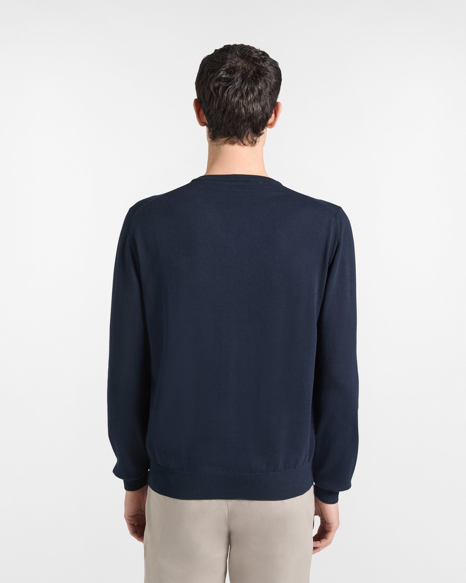 Cotton V-neck pullover