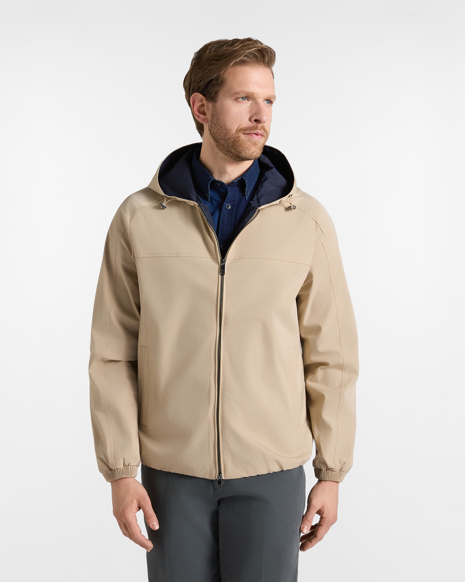 Men's beige nylon jacket with double fastening
