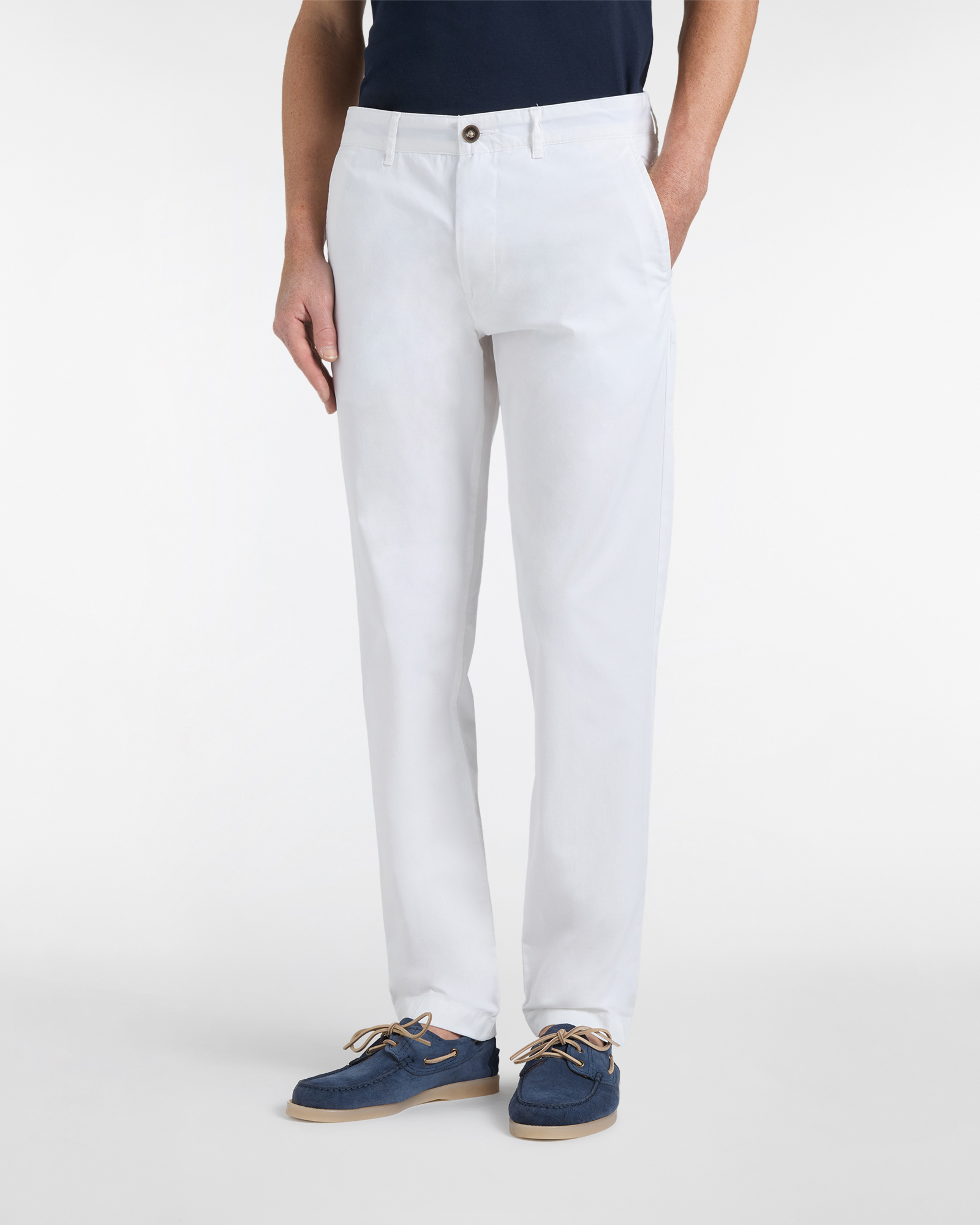 Chino Uomo in Light Twill Narrow Fit