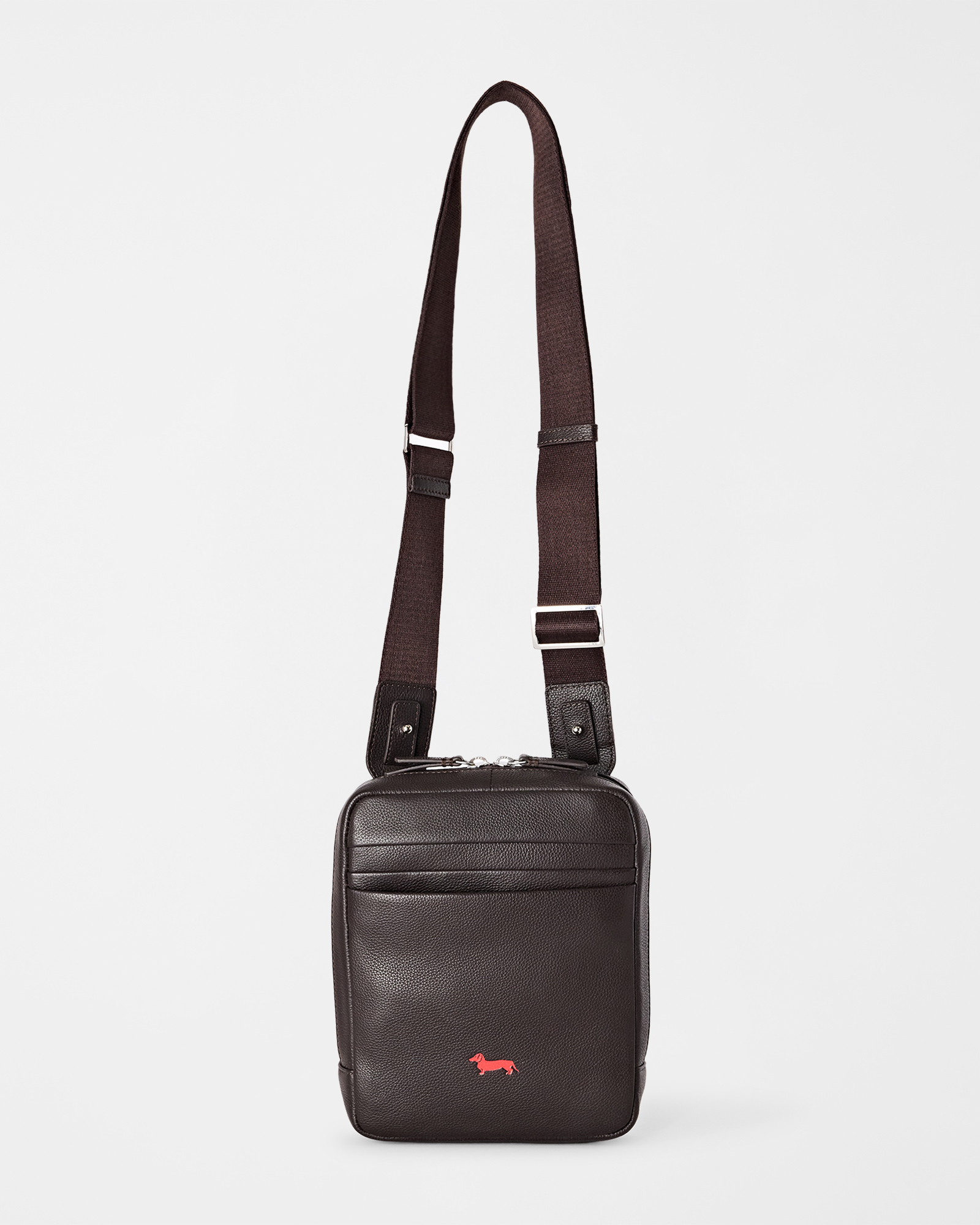 Men&rsquo;s small reporter bag in genuine dark oak leather